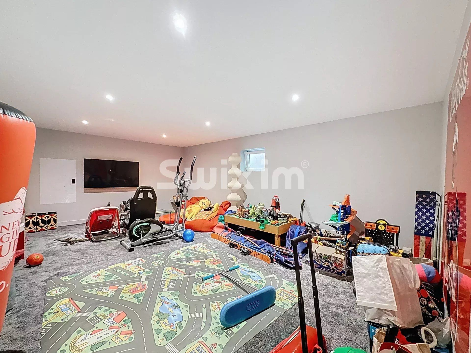 maison 8 Pièces en vente sur Divonne-les-Bains (01220)