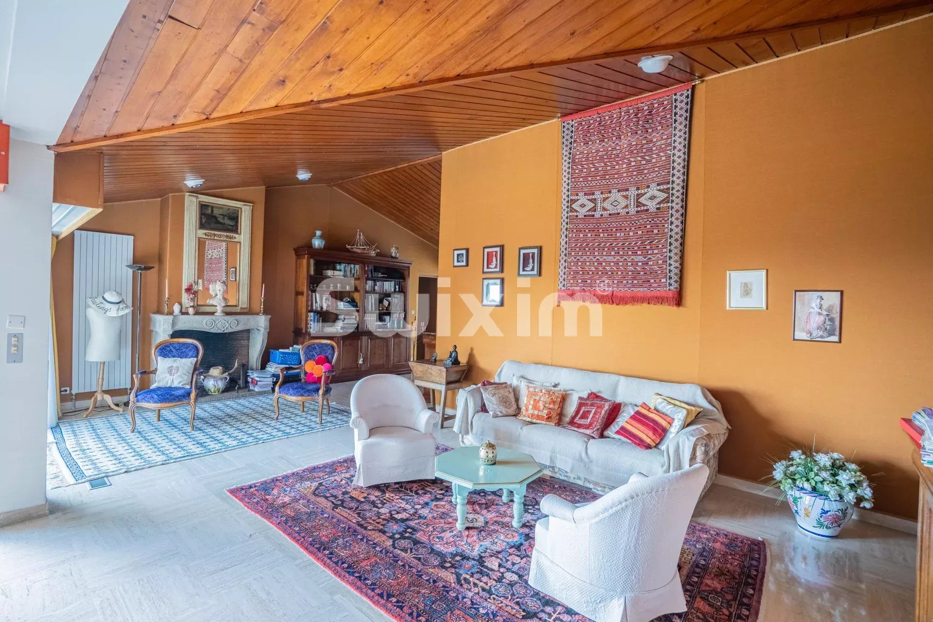 maison 8 Pièces en vente sur Divonne-les-Bains (01220)