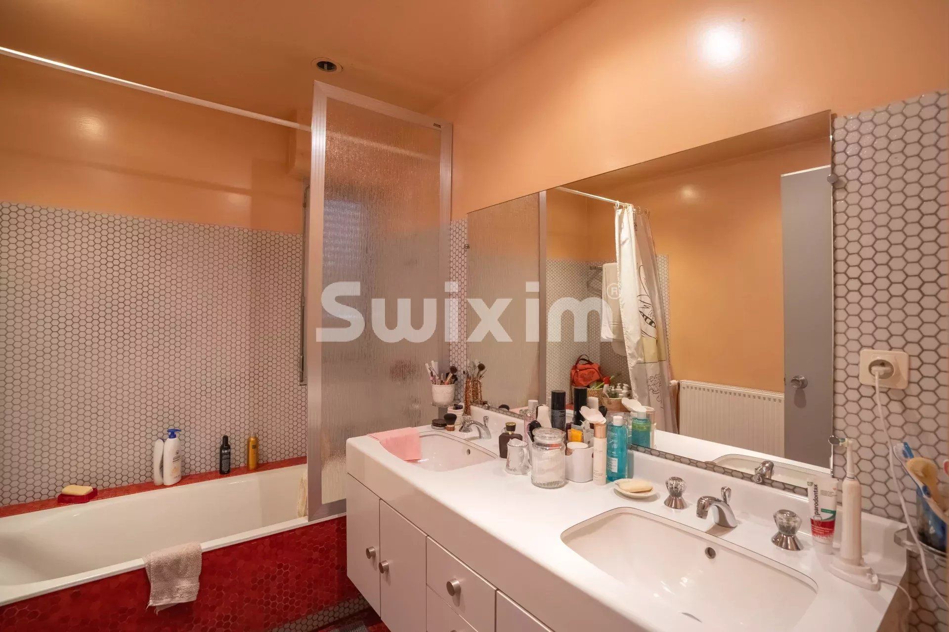maison 8 Pièces en vente sur Divonne-les-Bains (01220)
