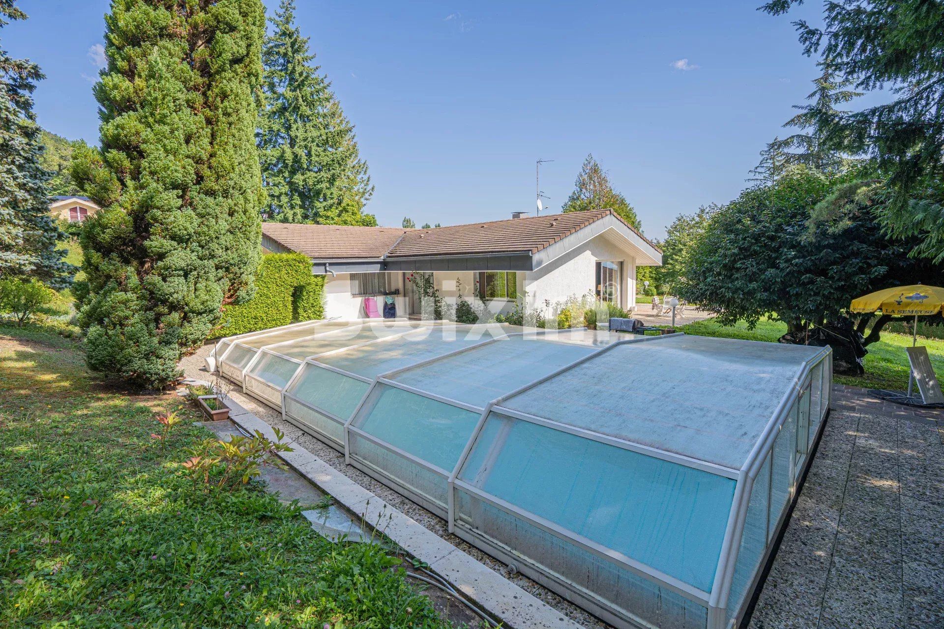 maison 8 Pièces en vente sur Divonne-les-Bains (01220)