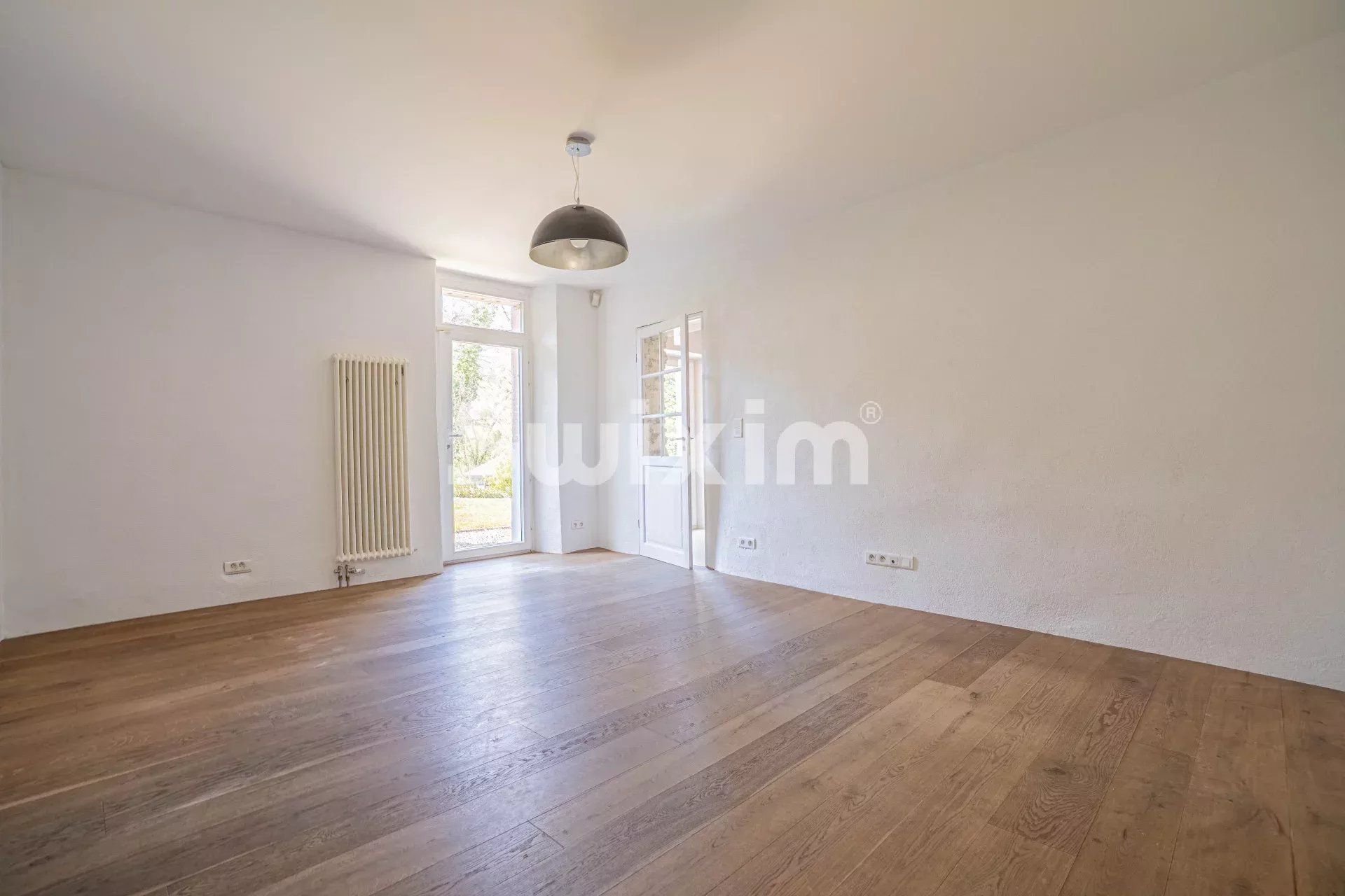 maison 10 Pièces en vente sur Divonne-les-Bains (01220)