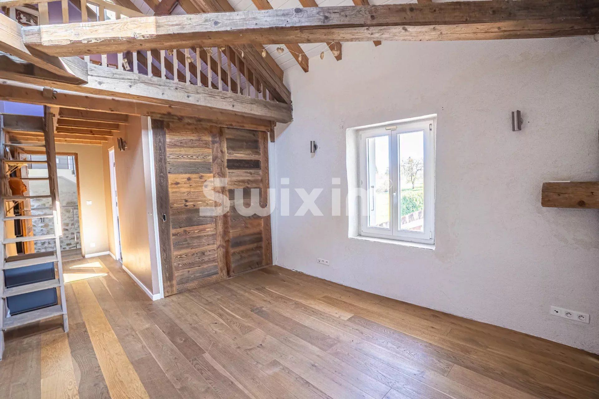 maison 10 Pièces en vente sur Divonne-les-Bains (01220)