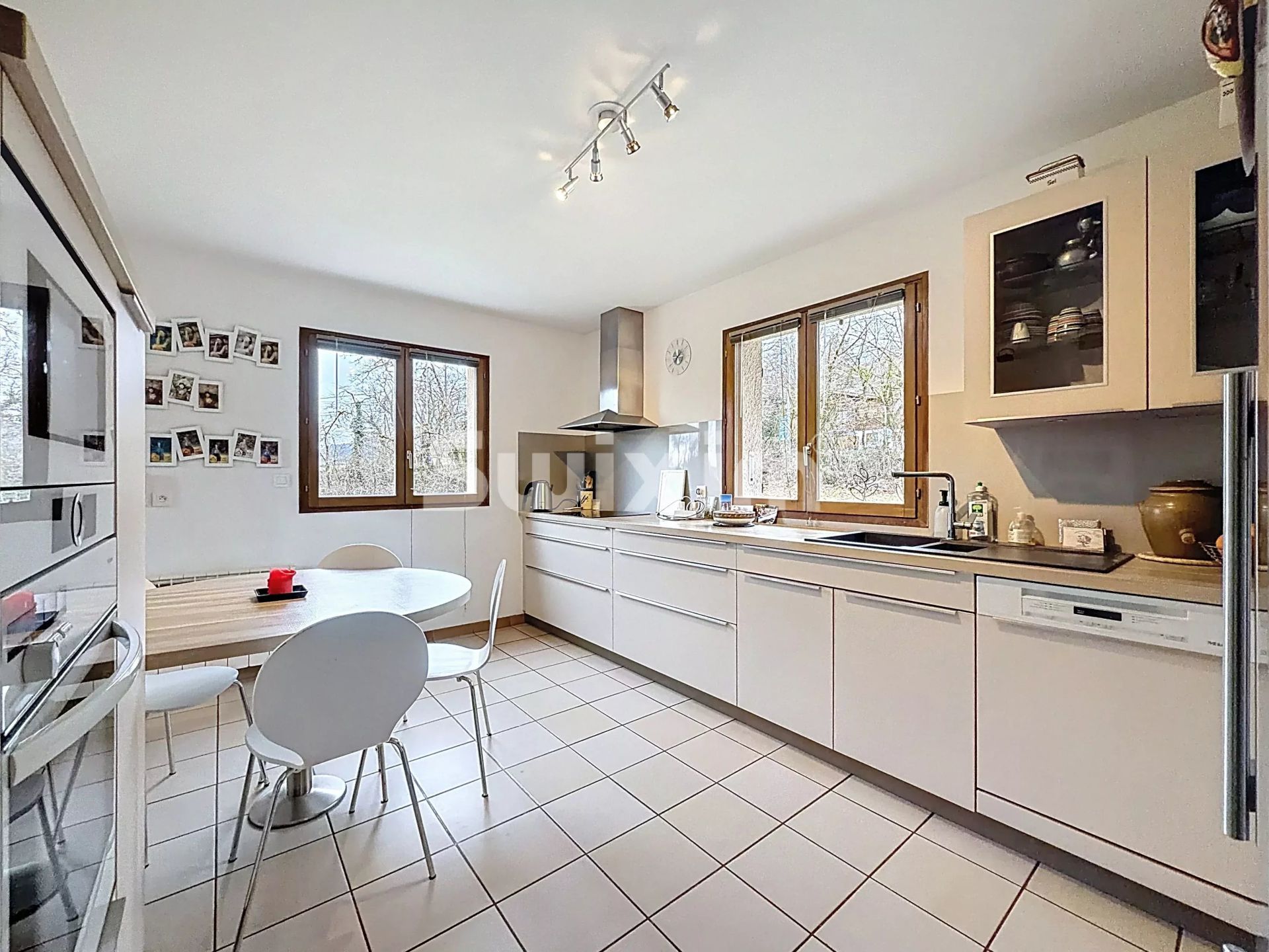 maison 7 Pièces en vente sur Divonne-les-Bains (01220)