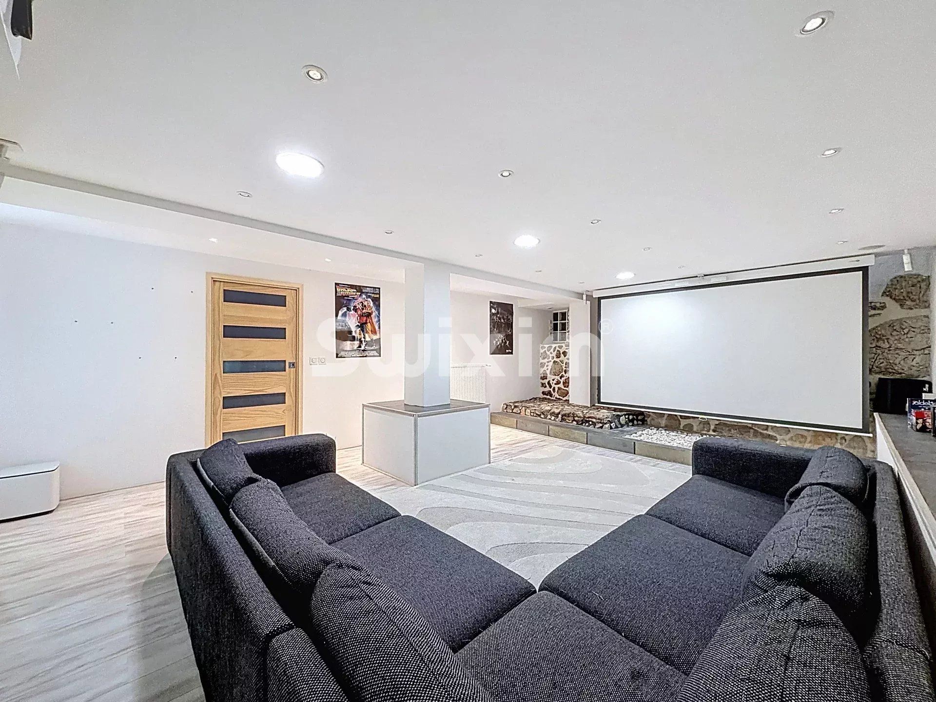 maison 10 Pièces en vente sur Péron (01630)