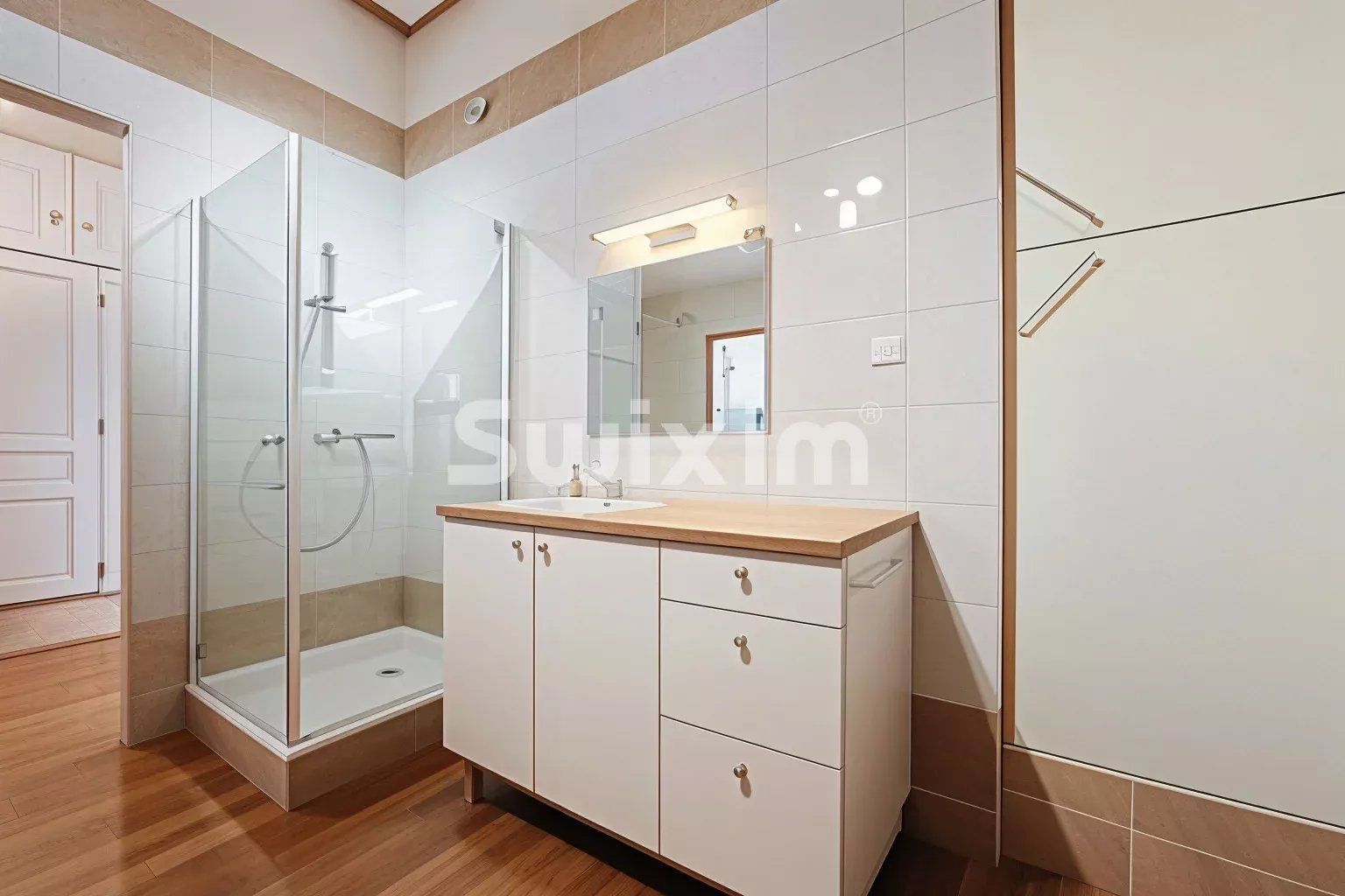townhouse 6 Rooms for sale on Gex (01170)