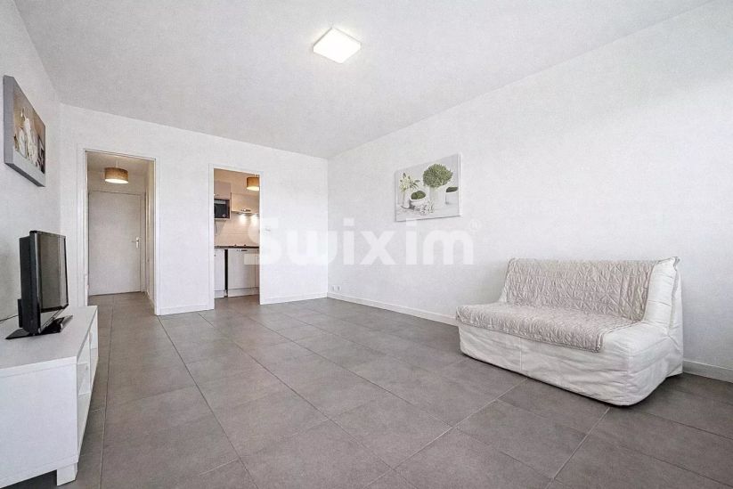 Sale Apartment Ferney-Voltaire 1&nbsp;room 31&nbsp;m²