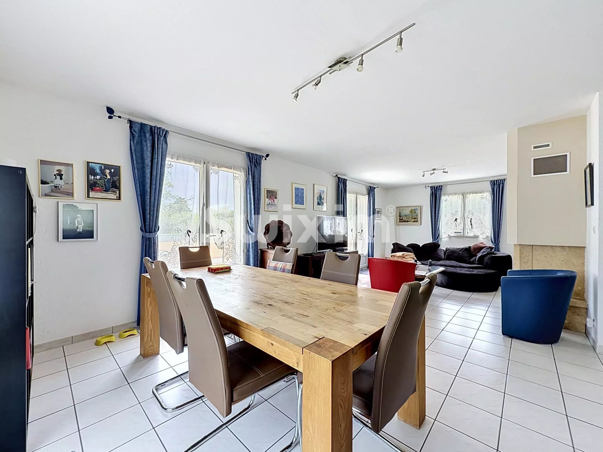 maison 8 Pièces en vente sur Ségny (01170)