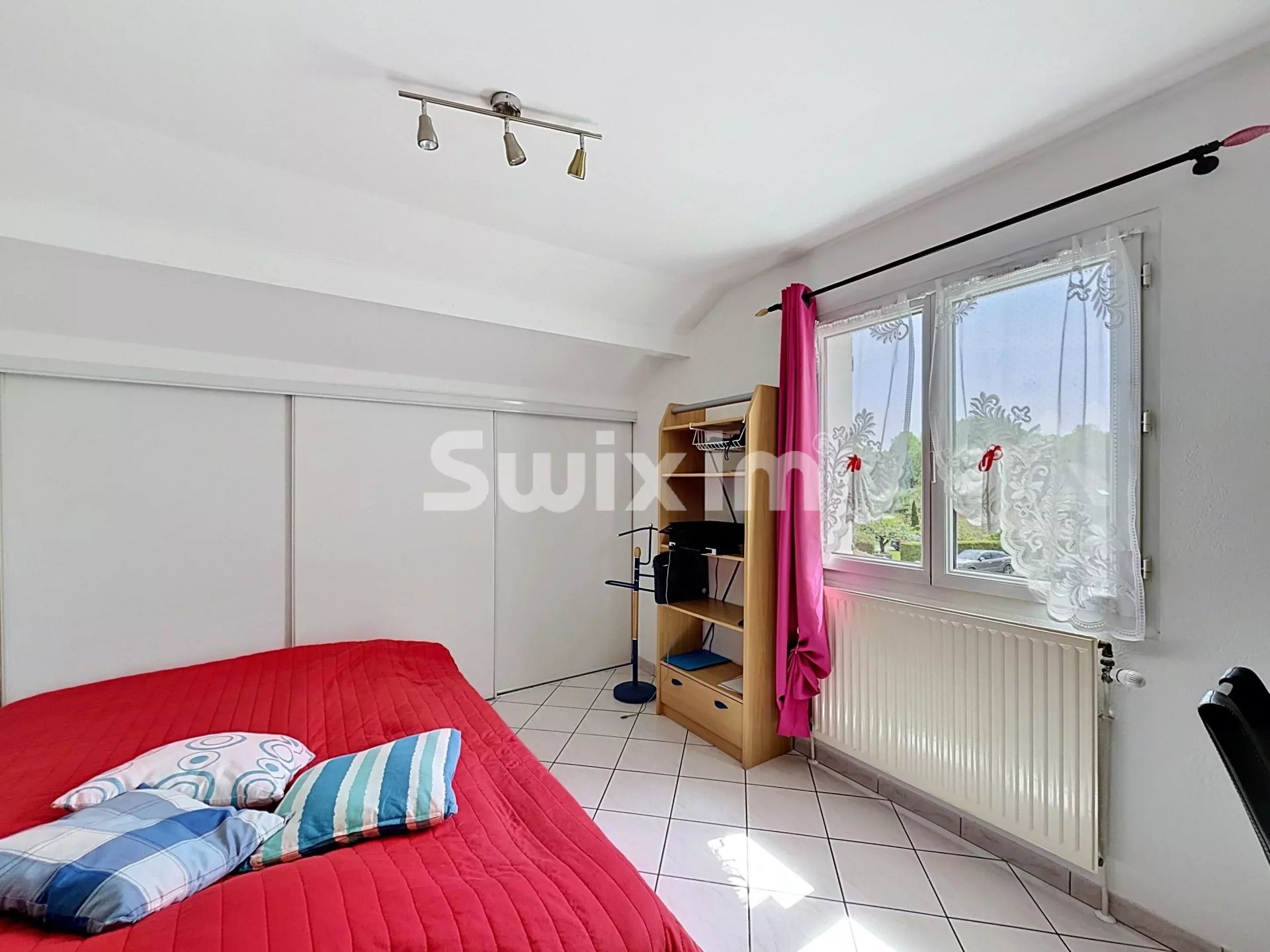 maison 8 Pièces en vente sur Ségny (01170)
