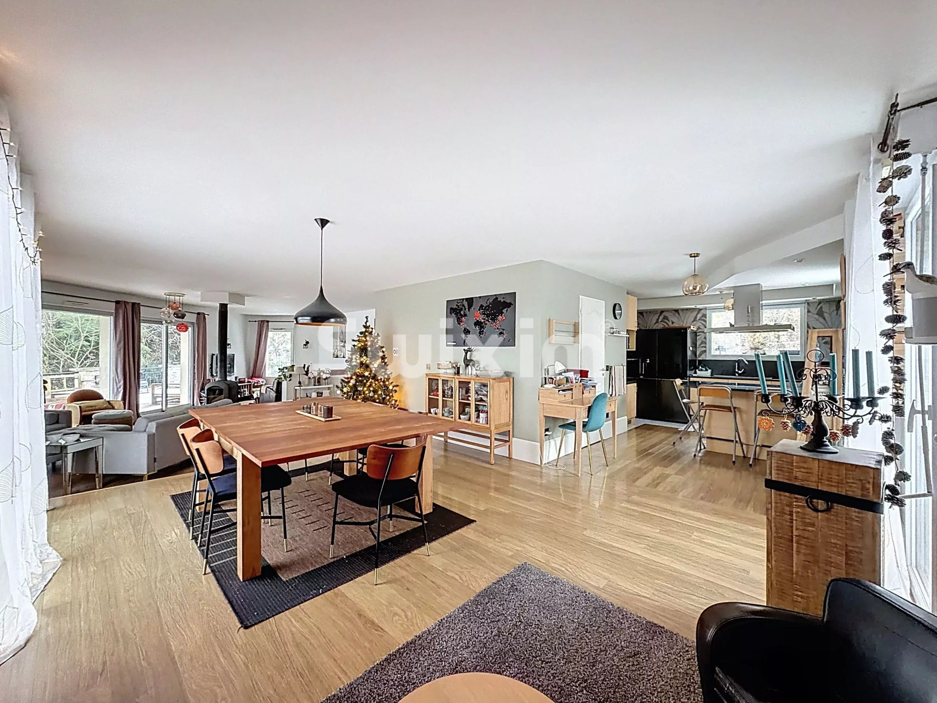 maison 7 Pièces en vente sur Échenevex (01170)