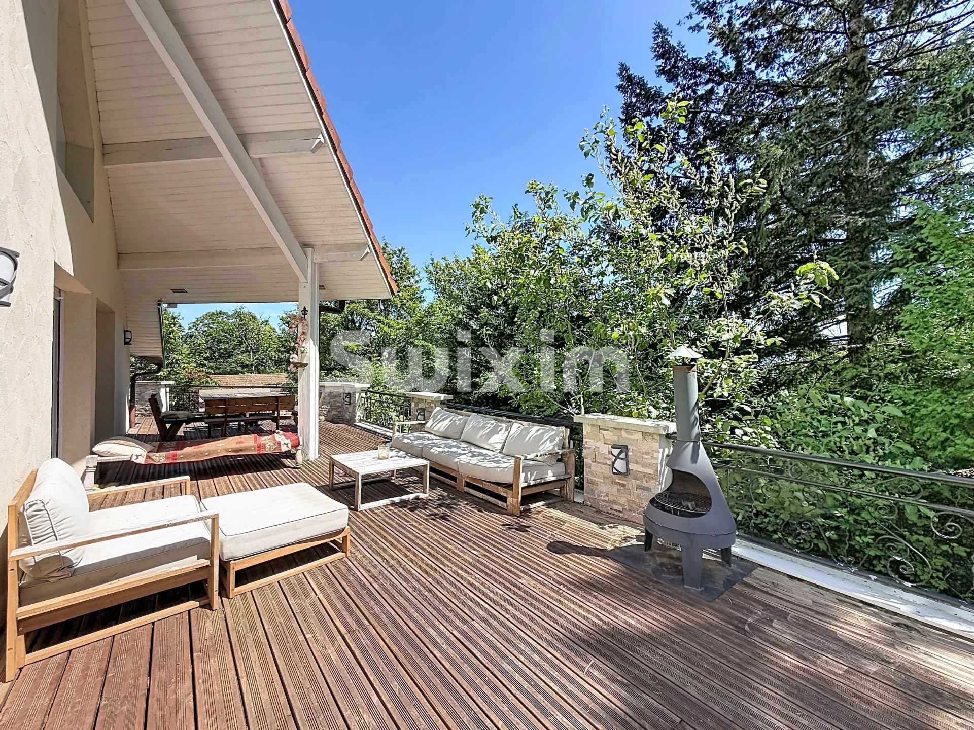 maison 7 Pièces en vente sur Échenevex (01170)
