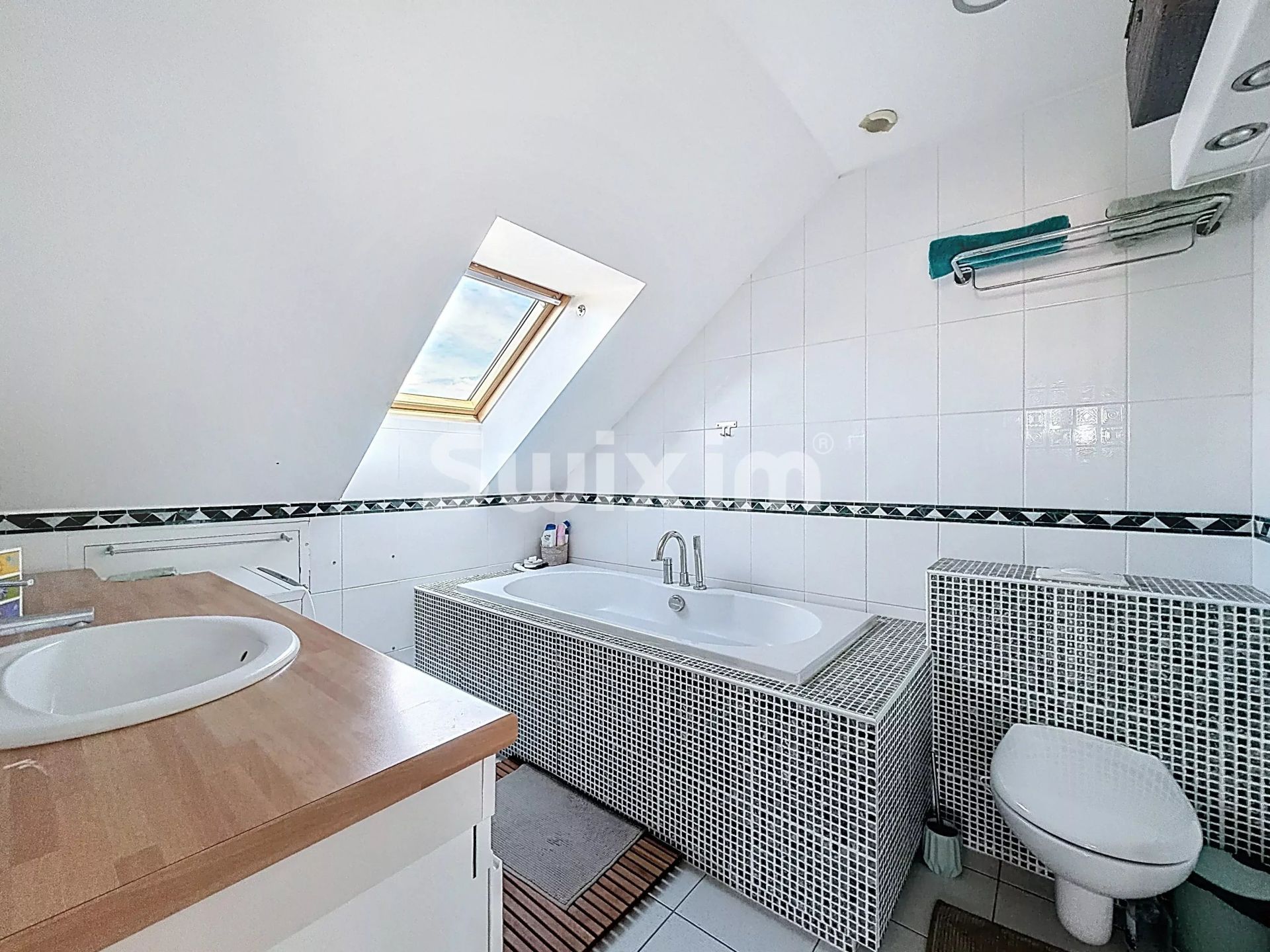 maison 7 Pièces en vente sur Ornex (01210)