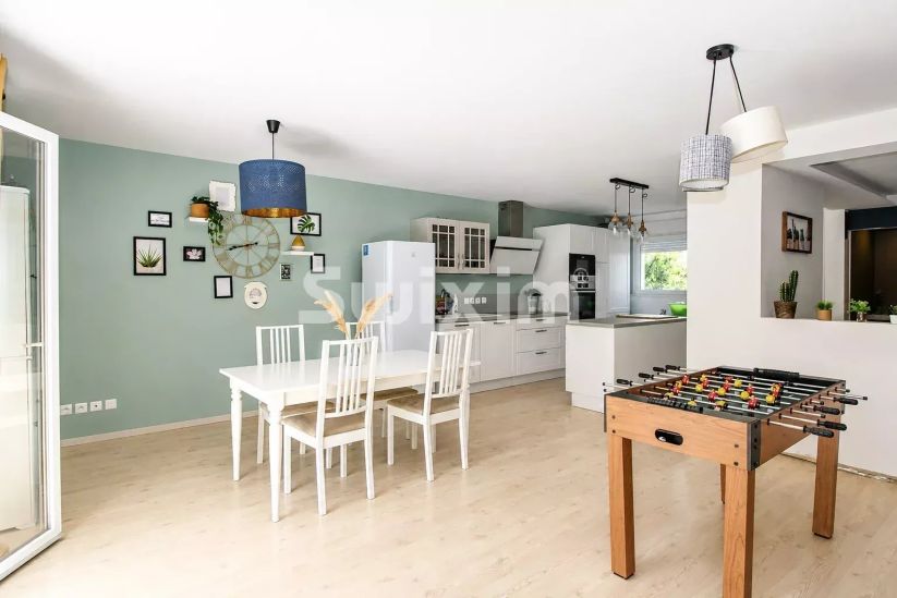Location Maison Saint-Genis-Pouilly 4&nbsp;Pièces 92&nbsp;m²