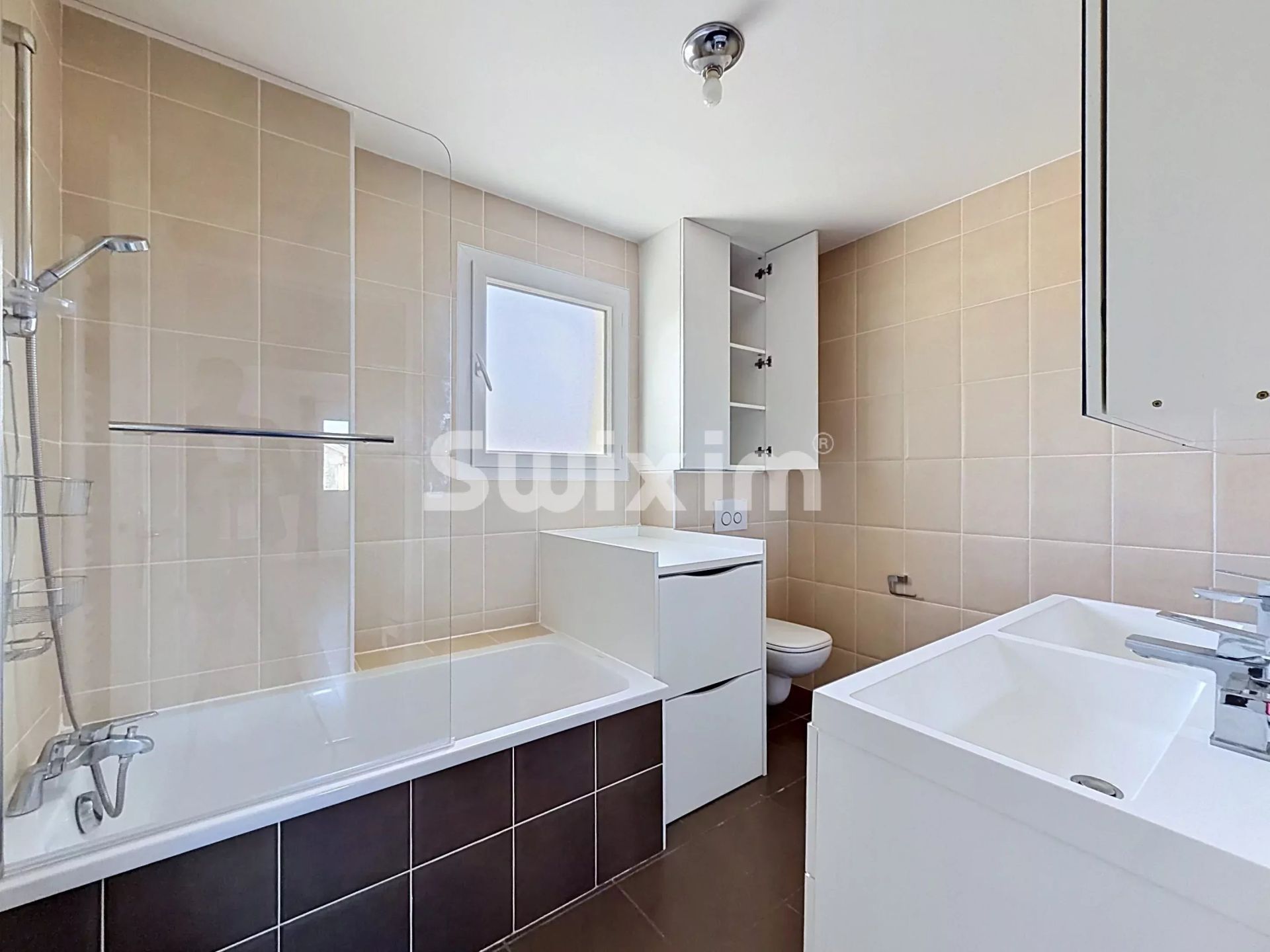 maison 4 Pièces en vente sur Échenevex (01170)