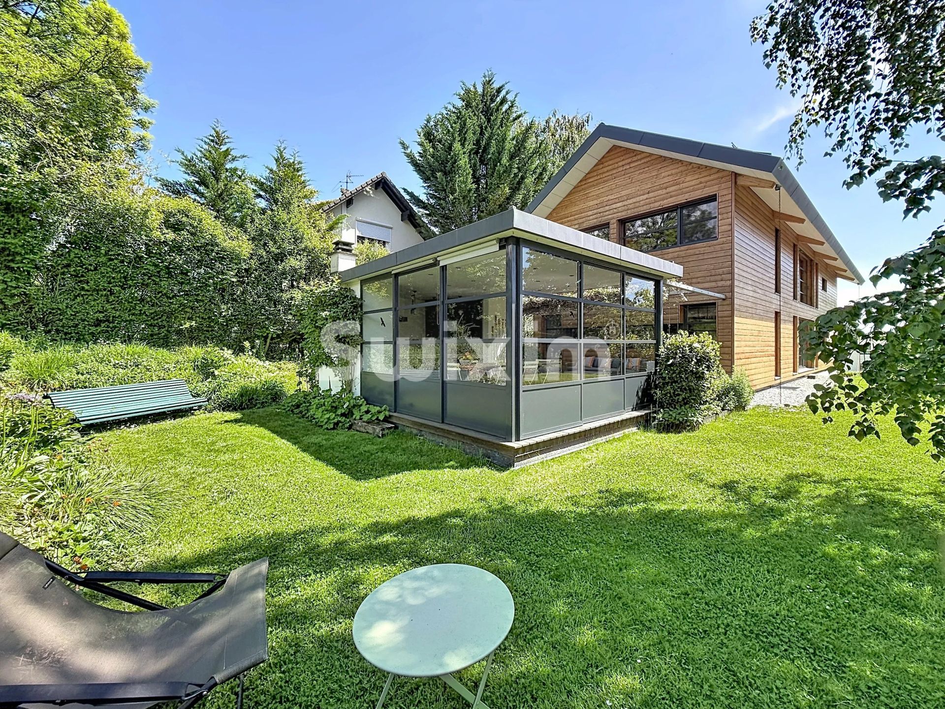 maison 8 Pièces en vente sur Divonne-les-Bains (01220)