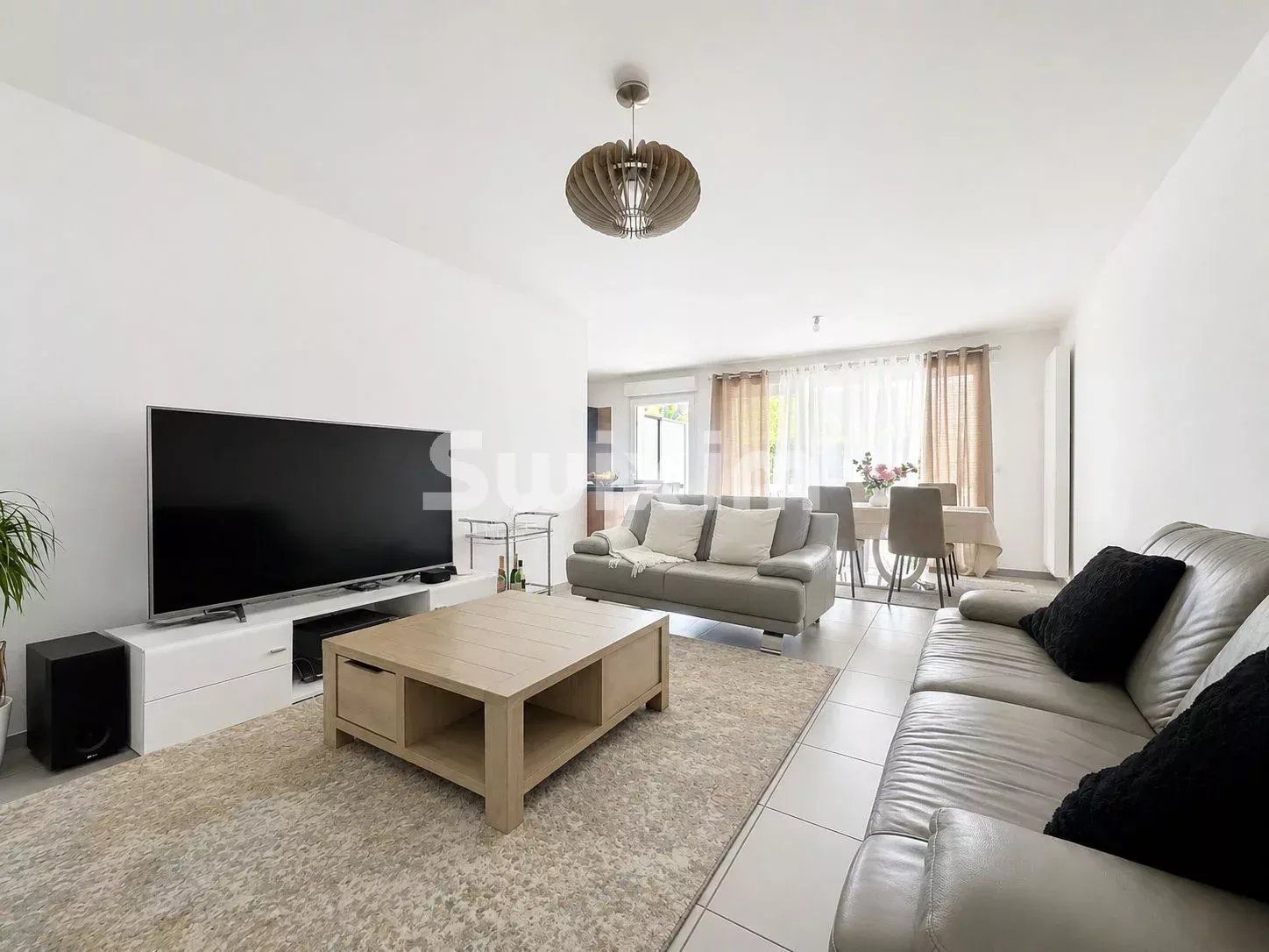 appartement 4 Pièces en location sur Ferney-Voltaire (01210)