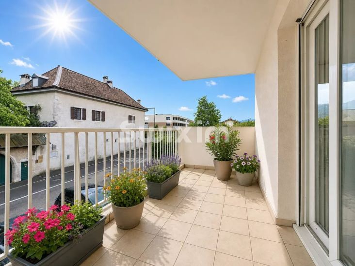 Vente Appartement Cessy 3&nbsp;Pièces 87&nbsp;m²