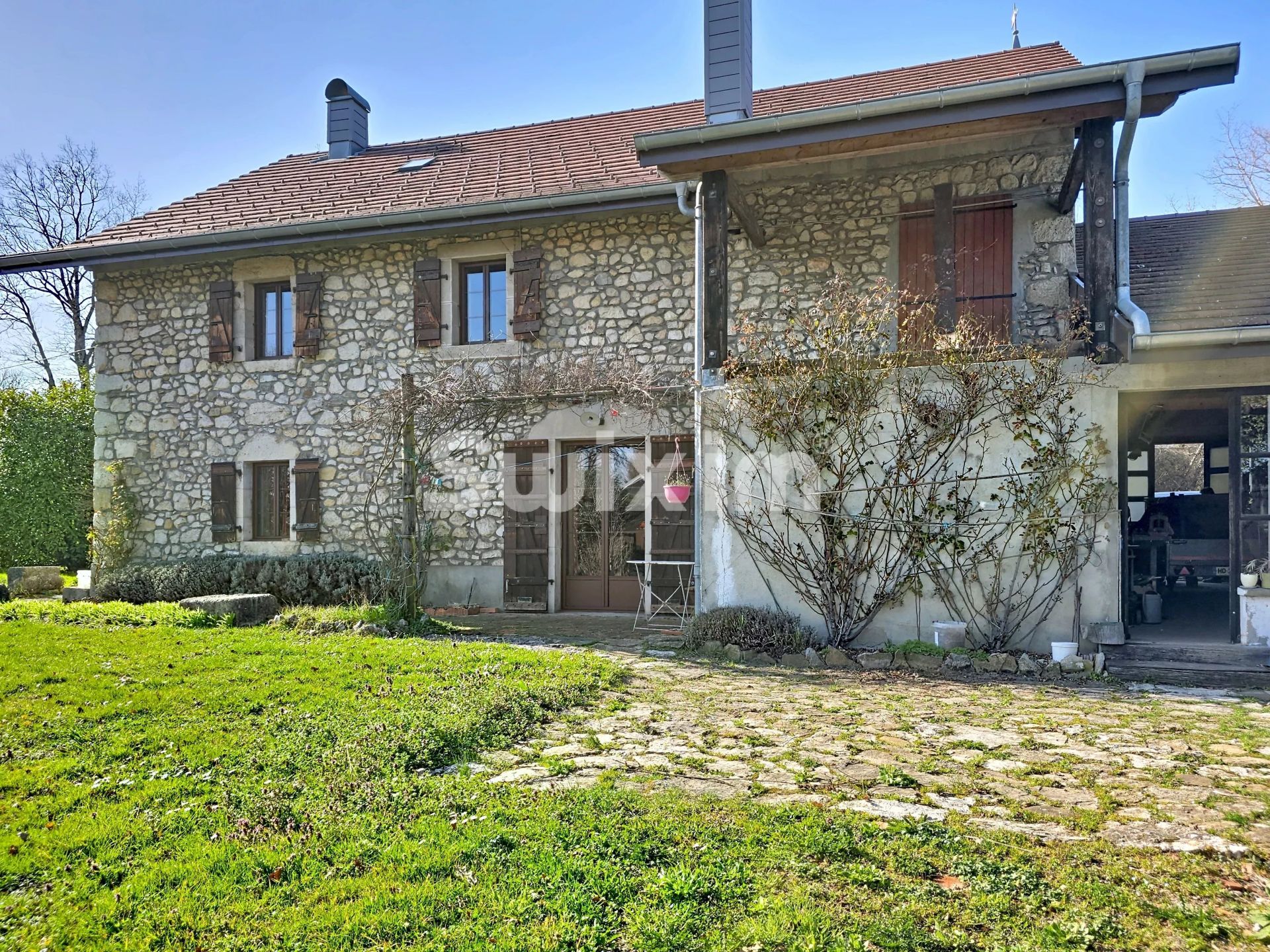 maison 6 Pièces en vente sur Échenevex (01170)