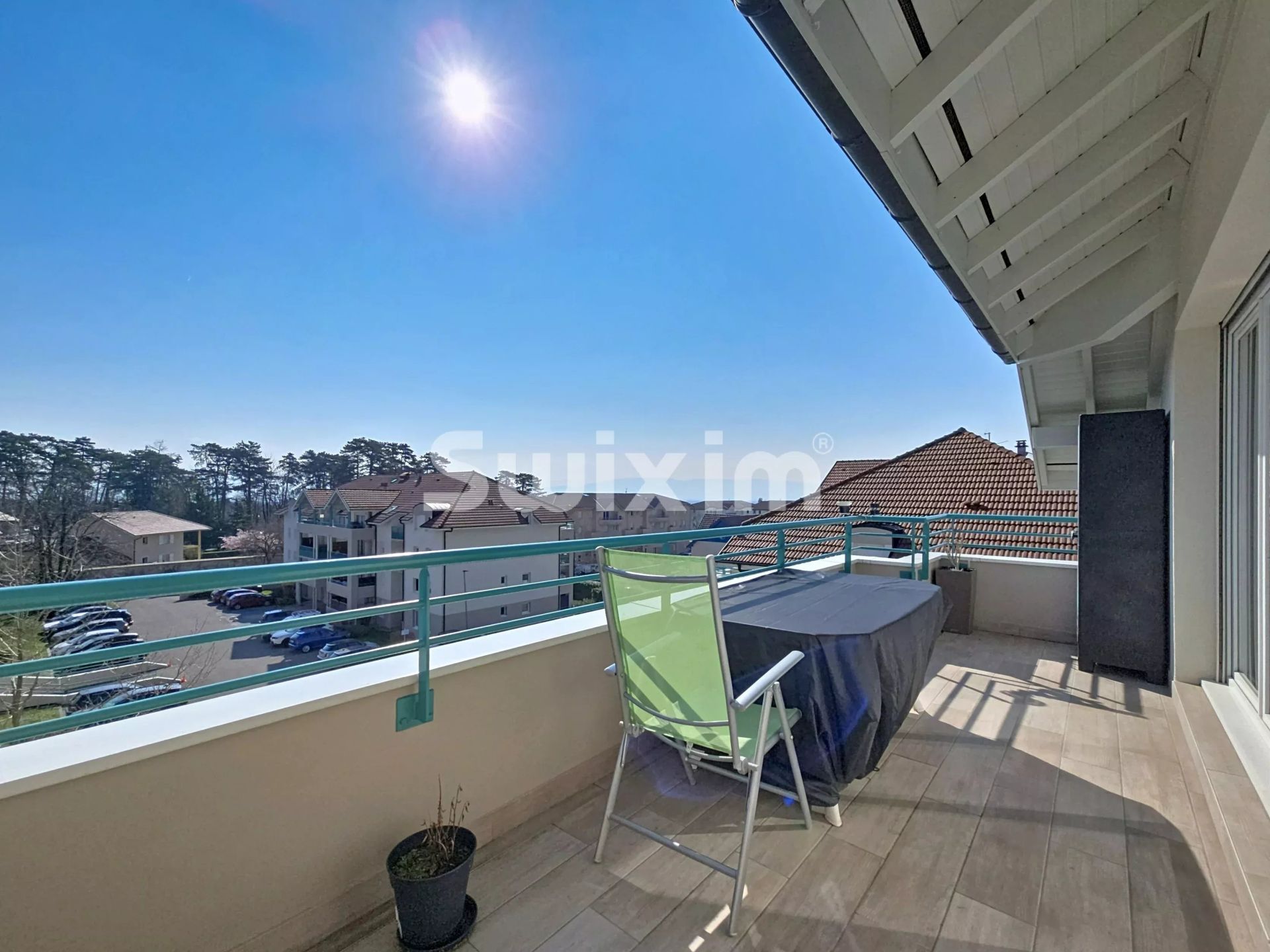 apartment 4 Rooms for sale on Gex (01170)