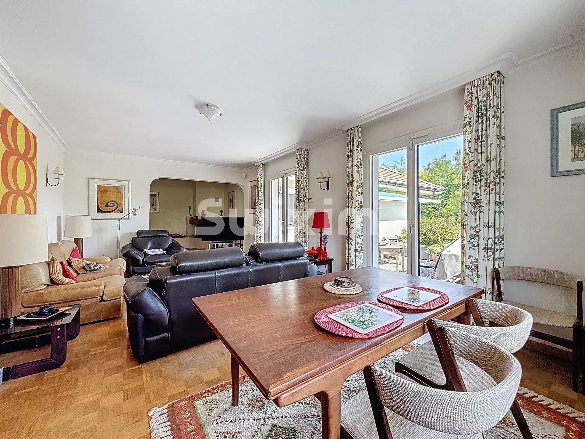 Vente Maison Prévessin-Moëns 7&nbsp;Pièces 300&nbsp;m²