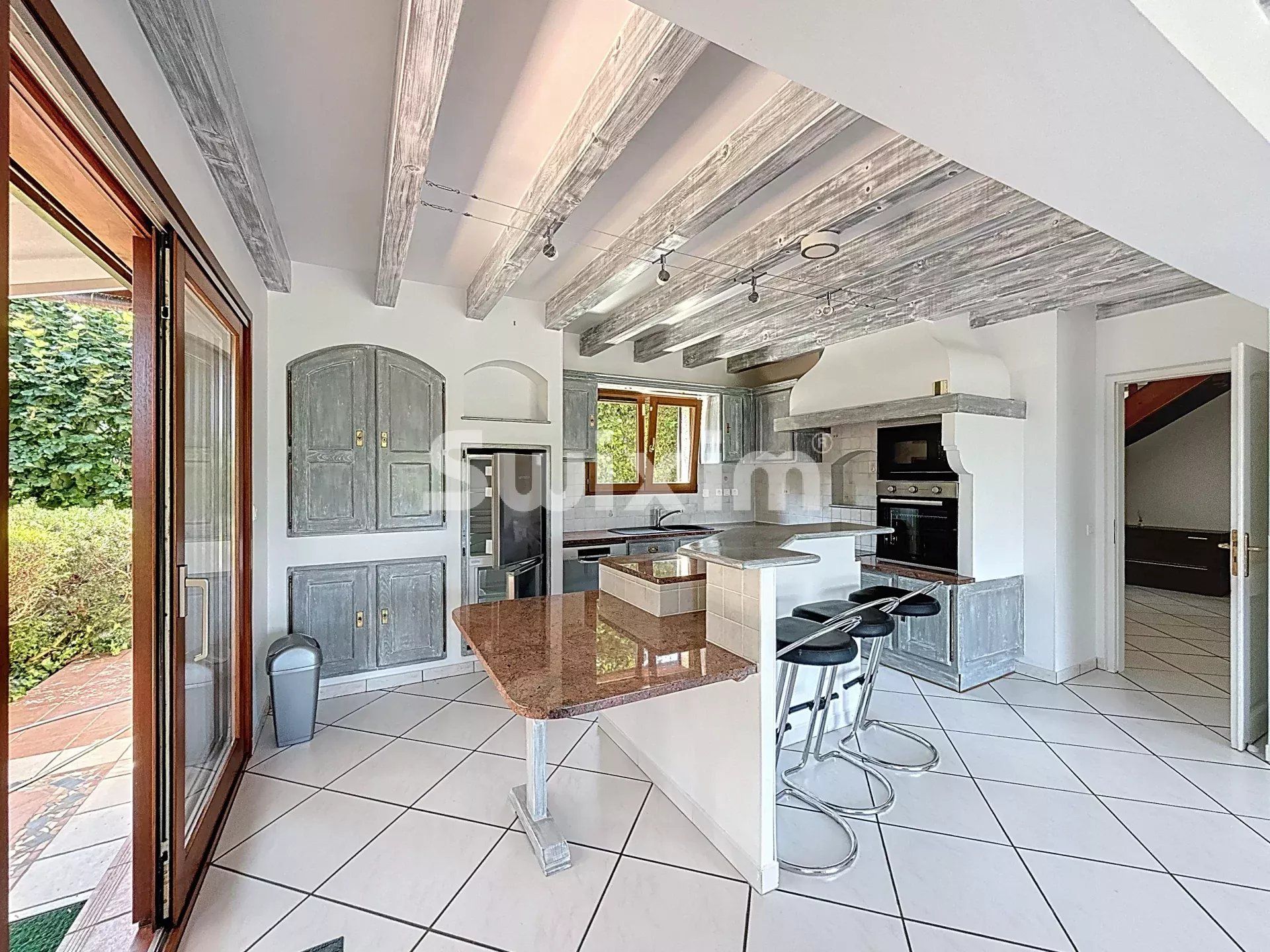 maison 7 Pièces en vente sur Prévessin-Moëns (01280)