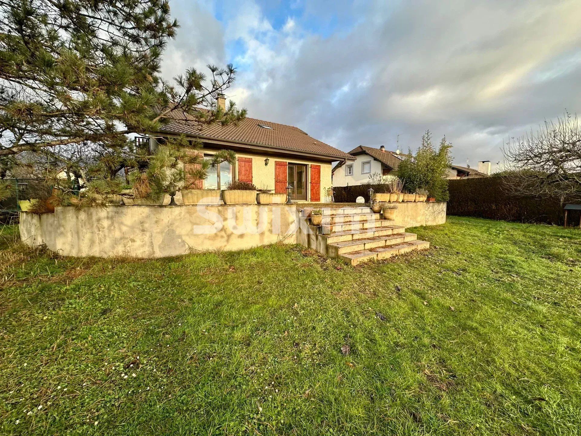 maison 5 Pièces en location sur Ségny (01170)