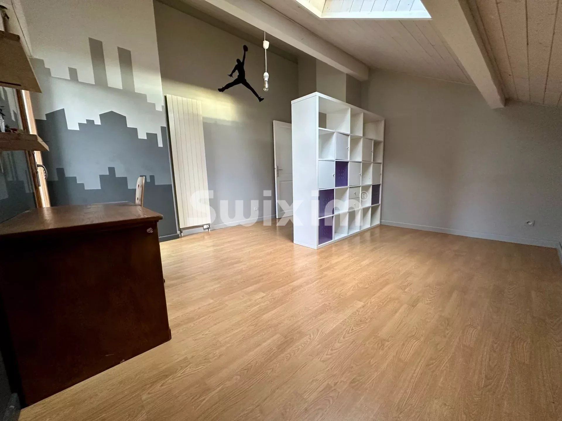 maison 5 Pièces en location sur Ségny (01170)