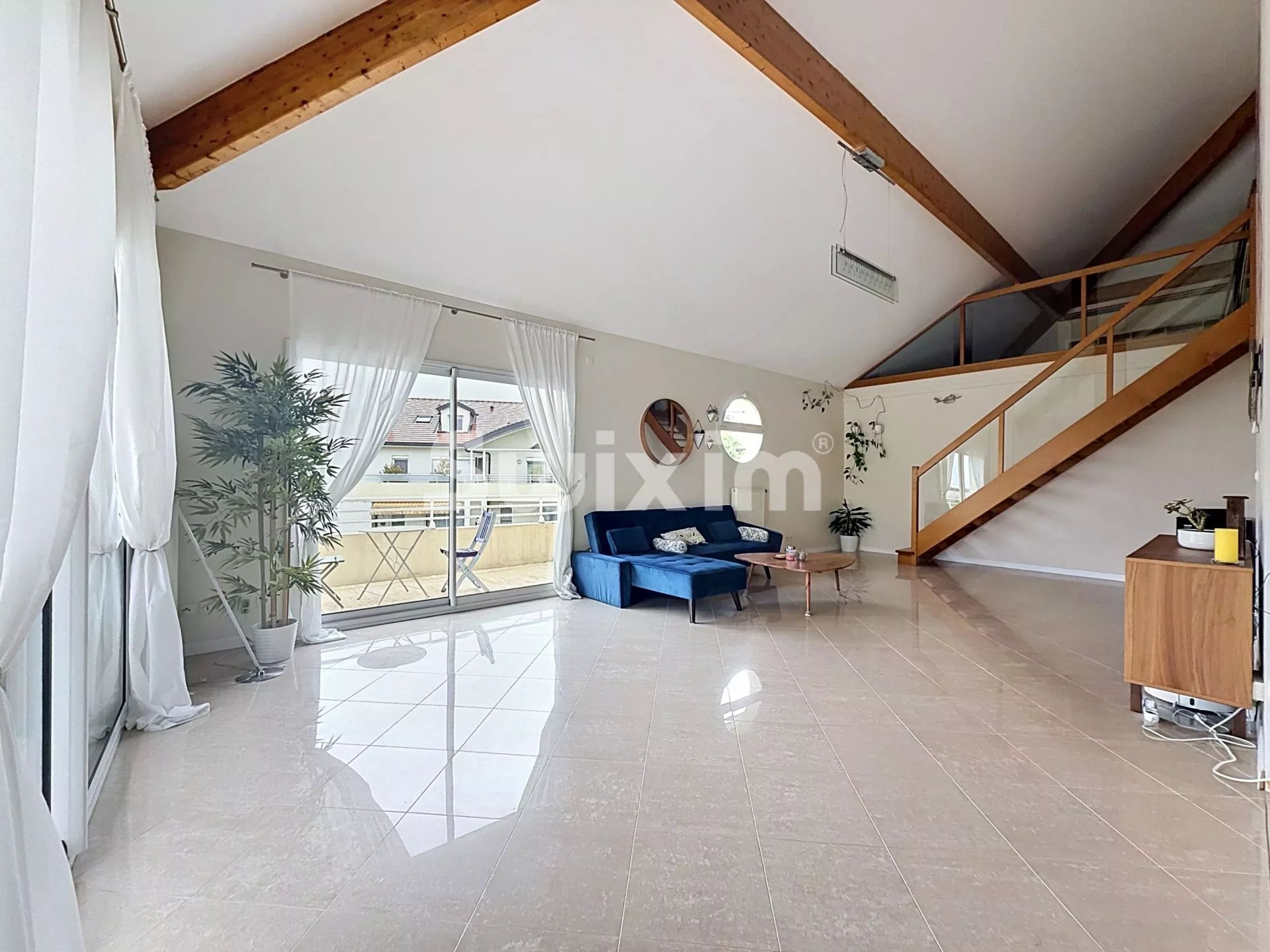 appartement 7 Pièces en vente sur Ferney-Voltaire (01210)