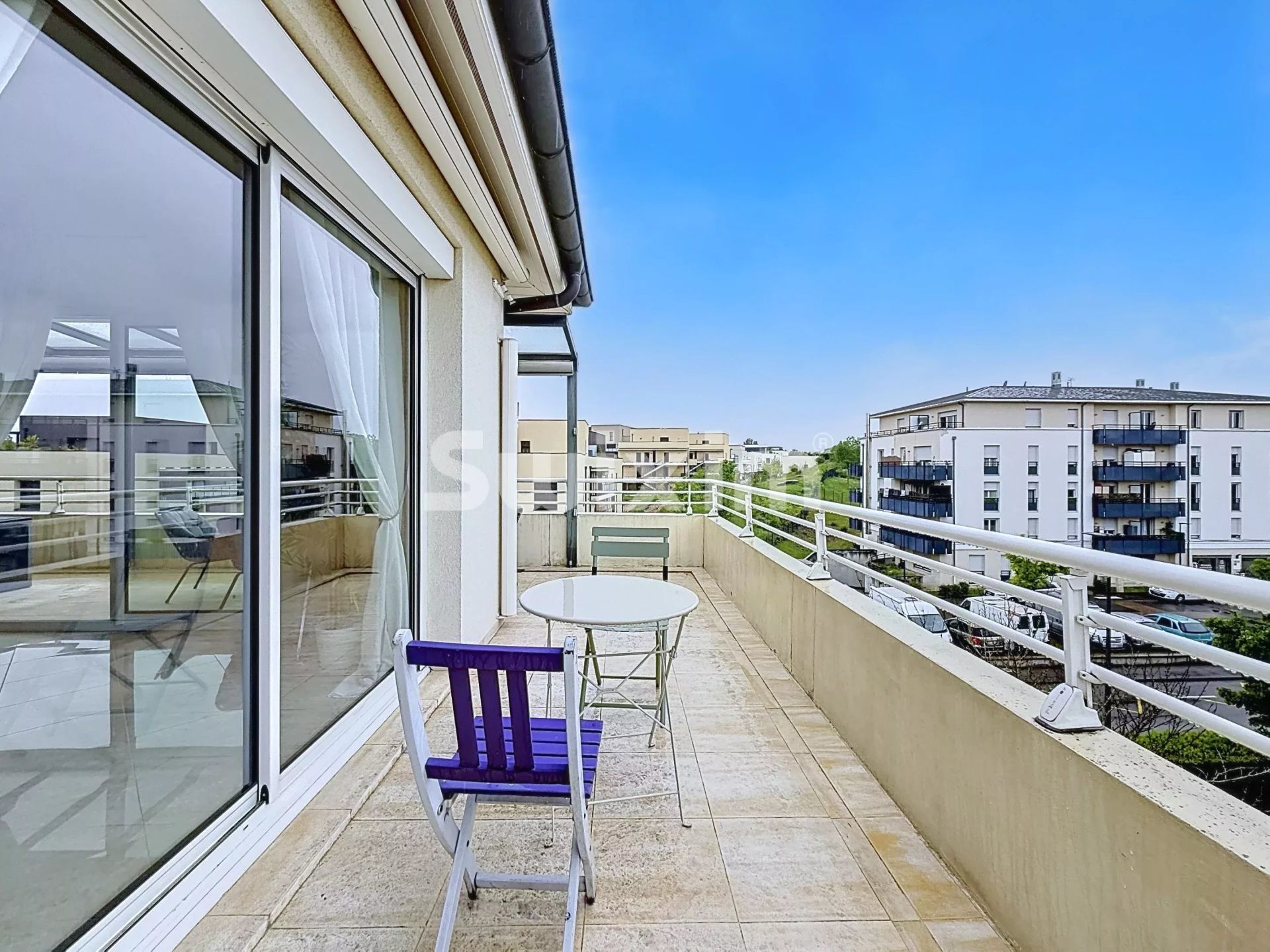 appartement 7 Pièces en vente sur Ferney-Voltaire (01210)