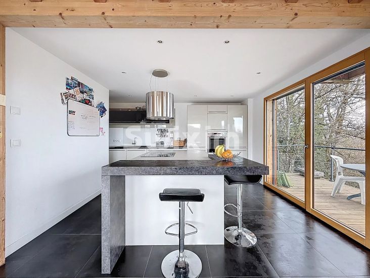 Vente Maison Gex 7&nbsp;Pièces 179&nbsp;m²