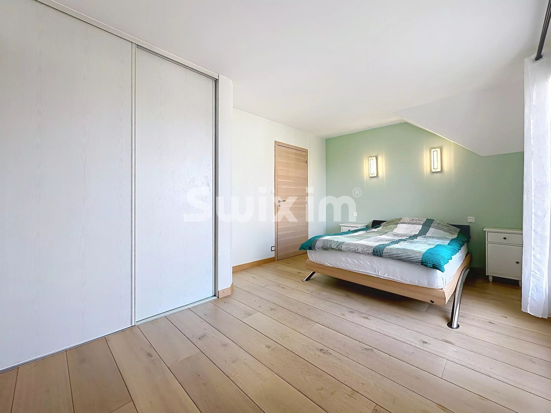 maison 5 Pièces en vente sur Saint-Genis-Pouilly (01630)