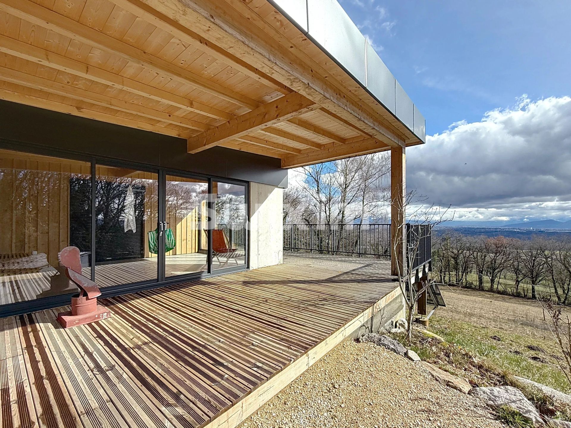 apartment 2 Rooms for sale on Crozet (01170)
