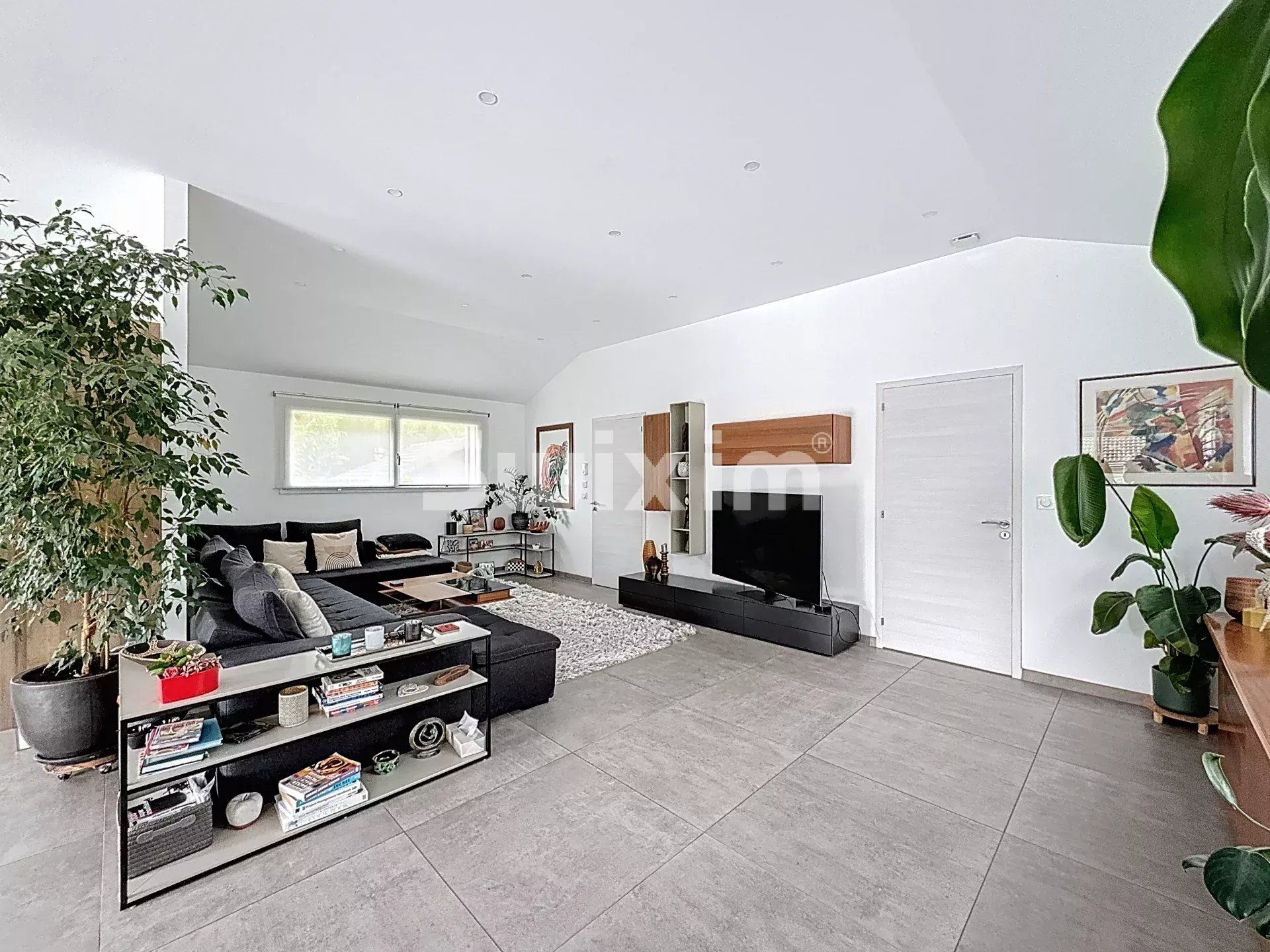 maison 7 Pièces en vente sur Divonne-les-Bains (01220)