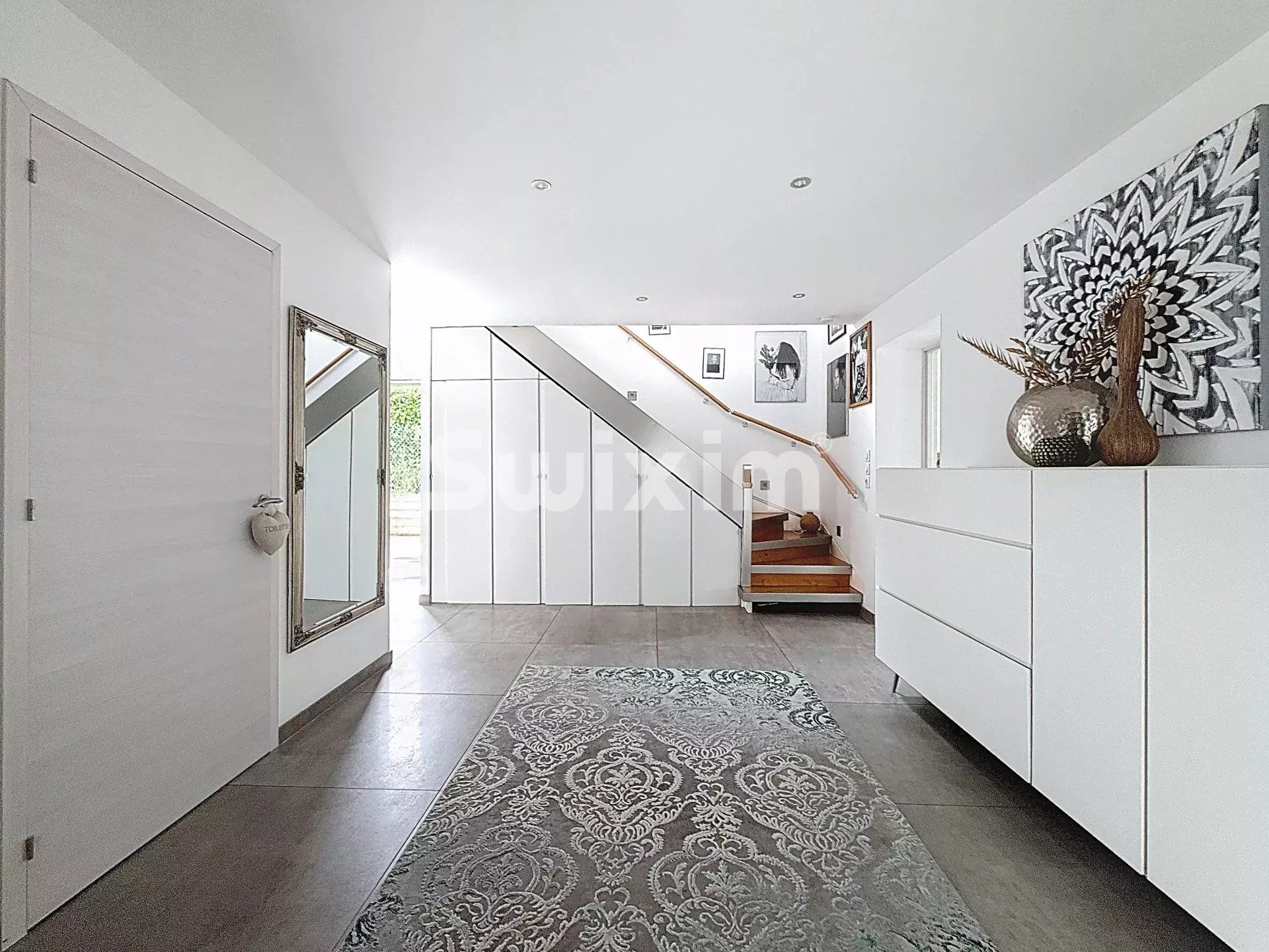 maison 7 Pièces en vente sur Divonne-les-Bains (01220)