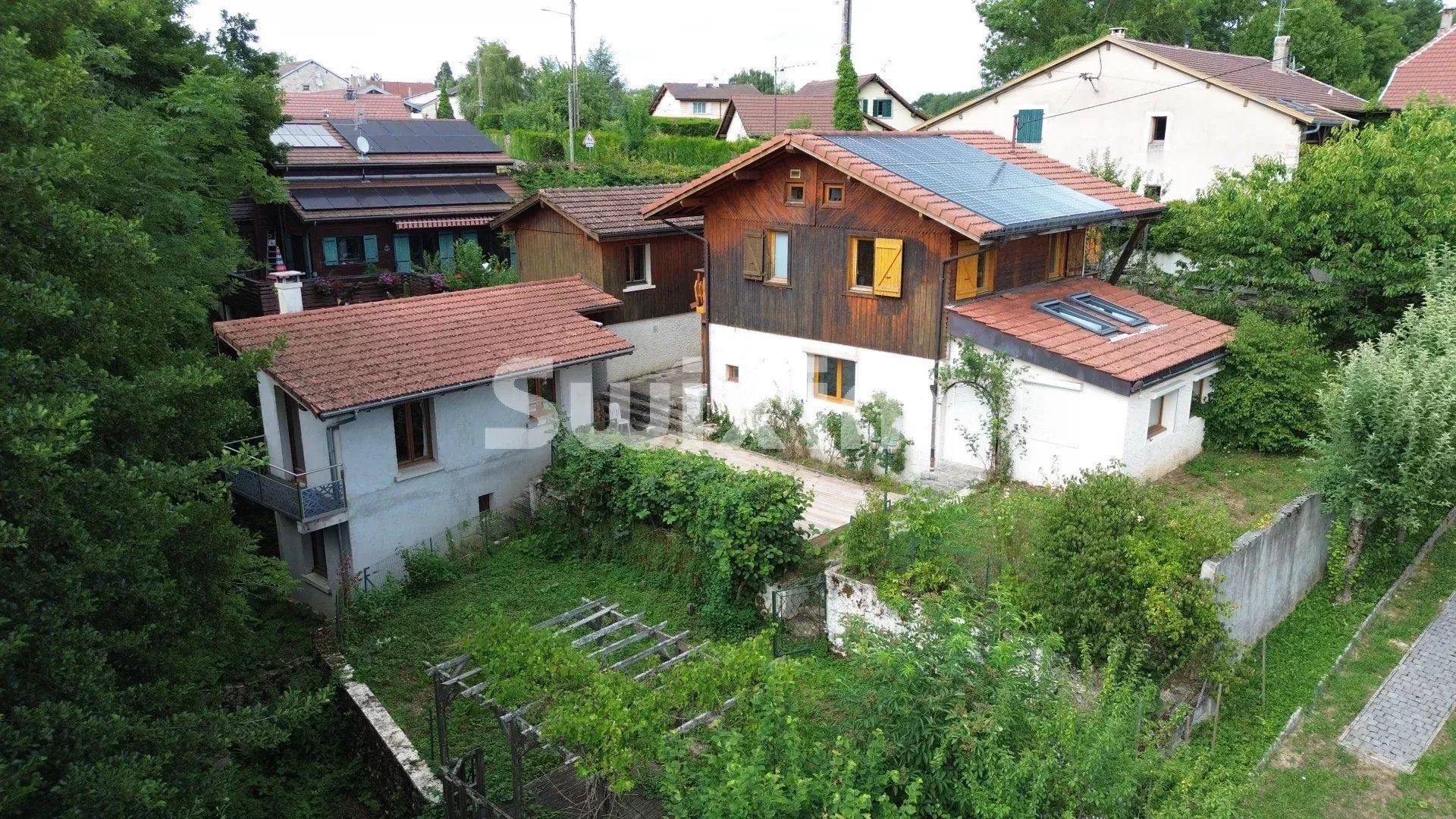 maison 7 Pièces en vente sur Divonne-les-Bains (01220)