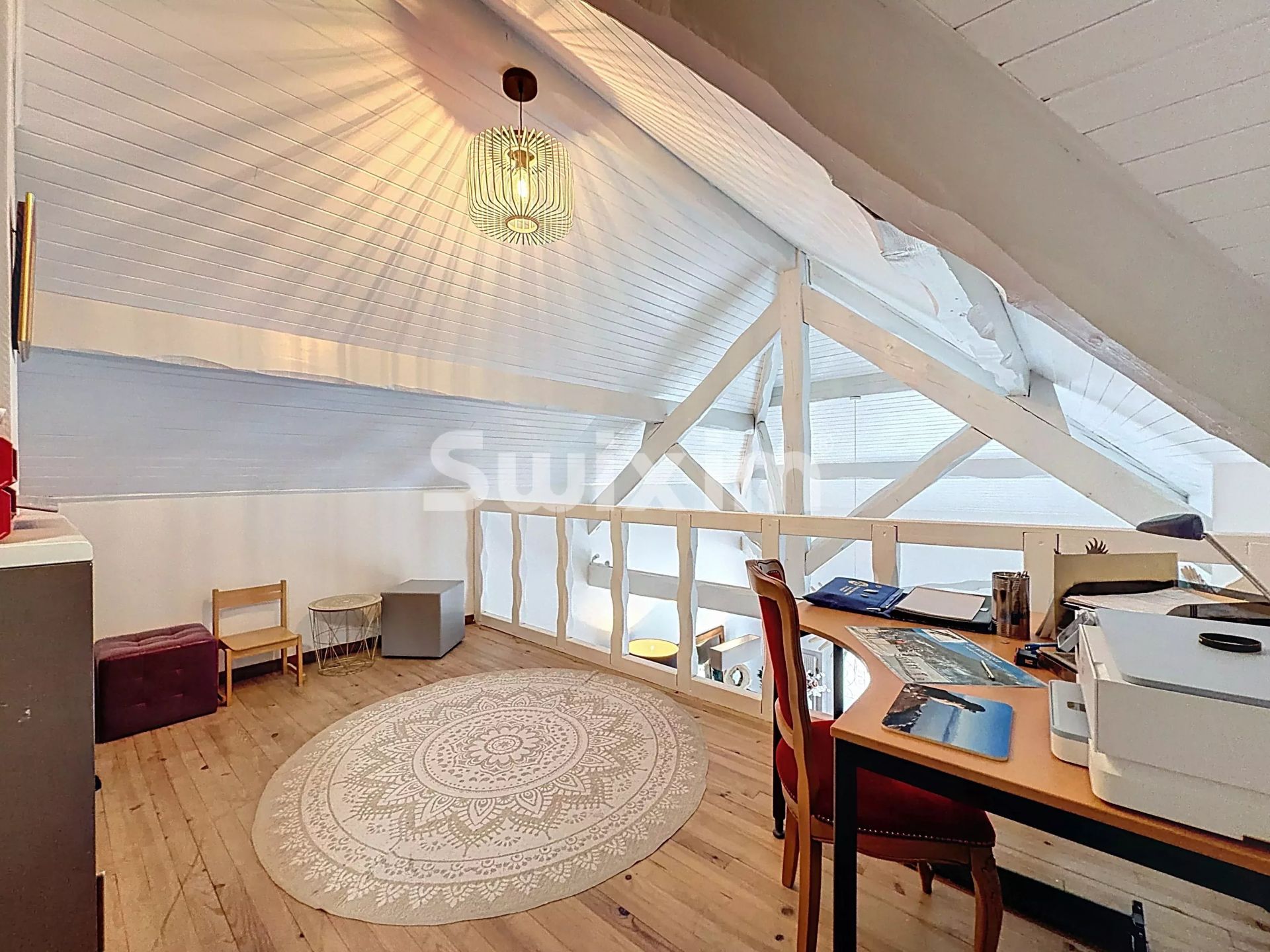 maison 8 Pièces en vente sur Divonne-les-Bains (01220)