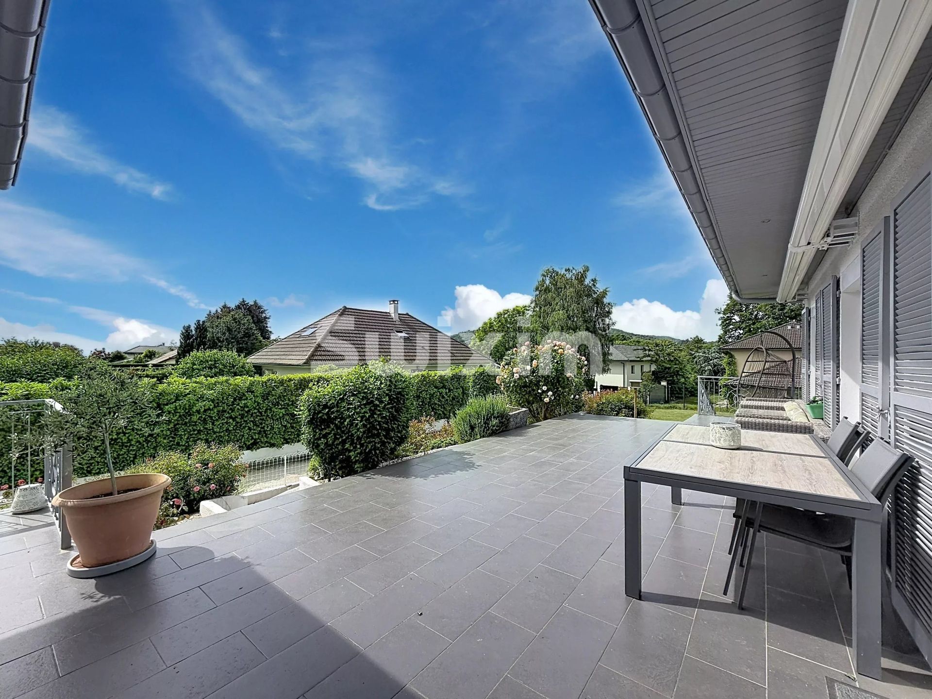 maison 8 Pièces en vente sur Divonne-les-Bains (01220)