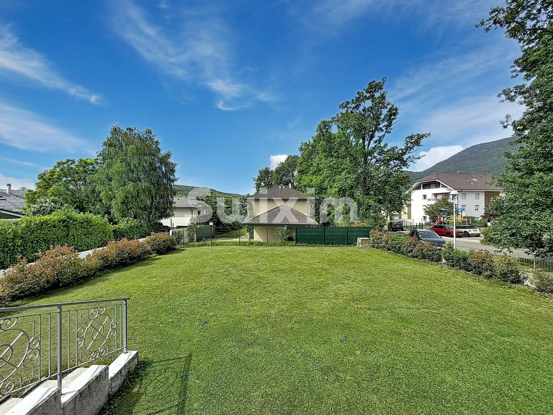 maison 8 Pièces en vente sur Divonne-les-Bains (01220)