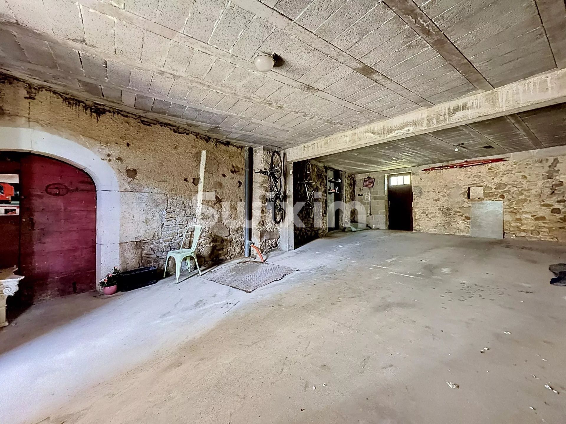maison 7 Pièces en vente sur Grilly (01220)