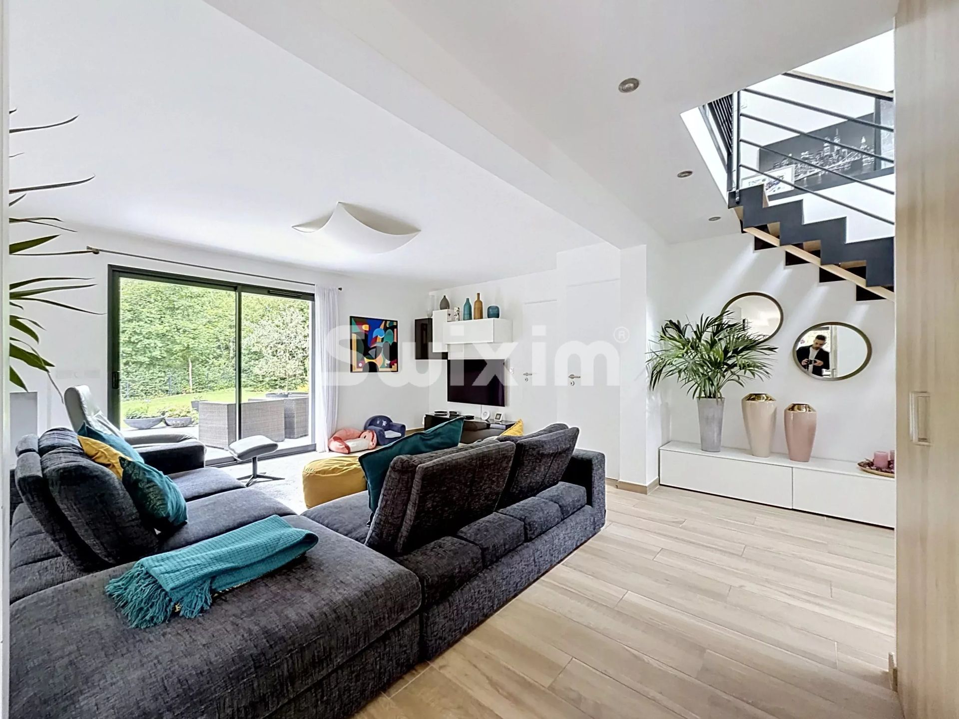 maison 7 Pièces en vente sur Saint-Genis-Pouilly (01630)