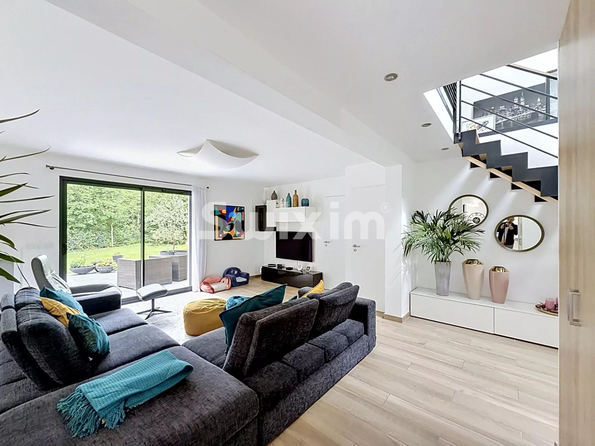 maison 7 Pièces en vente sur Saint-Genis-Pouilly (01630)