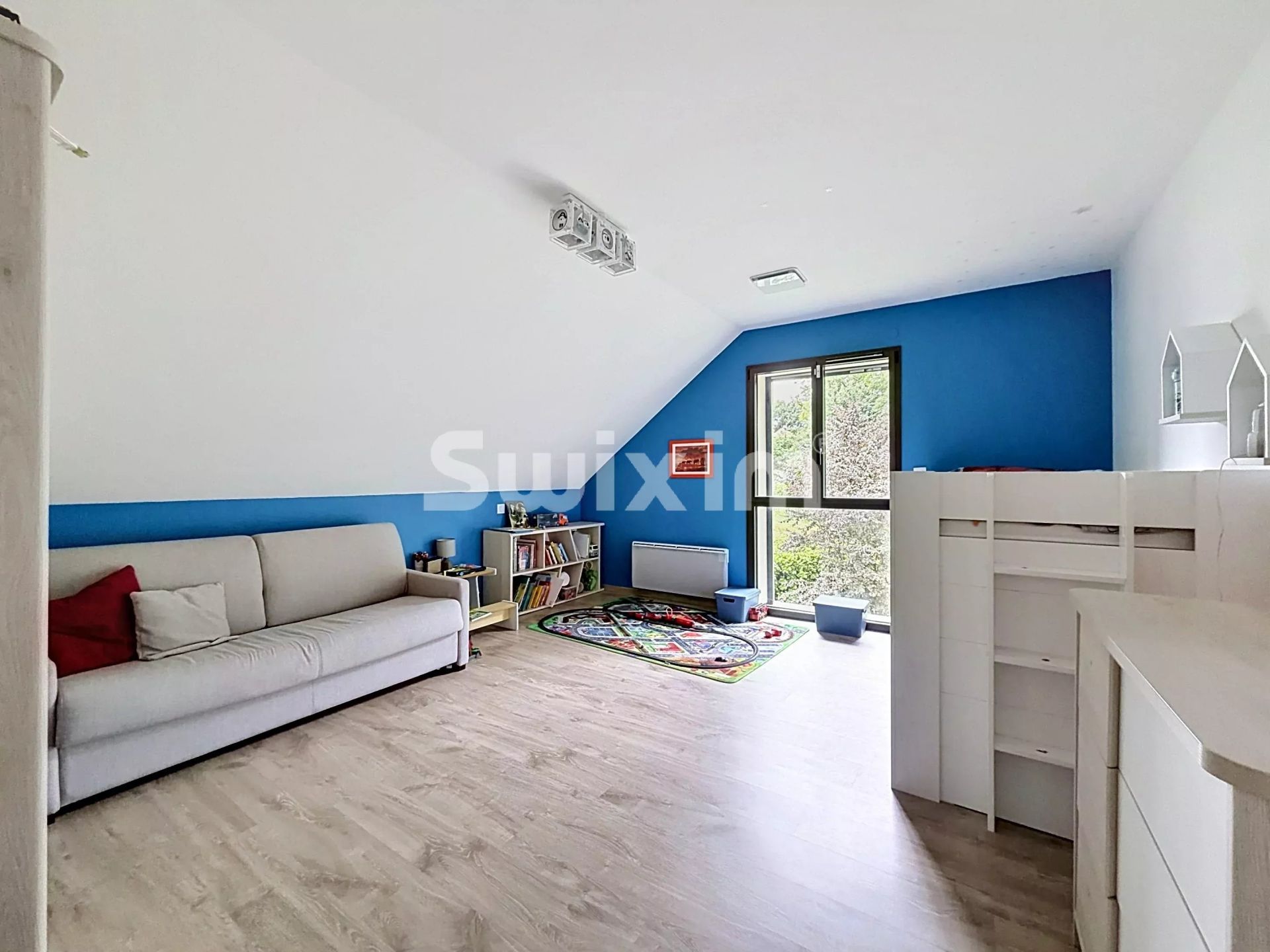maison 7 Pièces en vente sur Saint-Genis-Pouilly (01630)