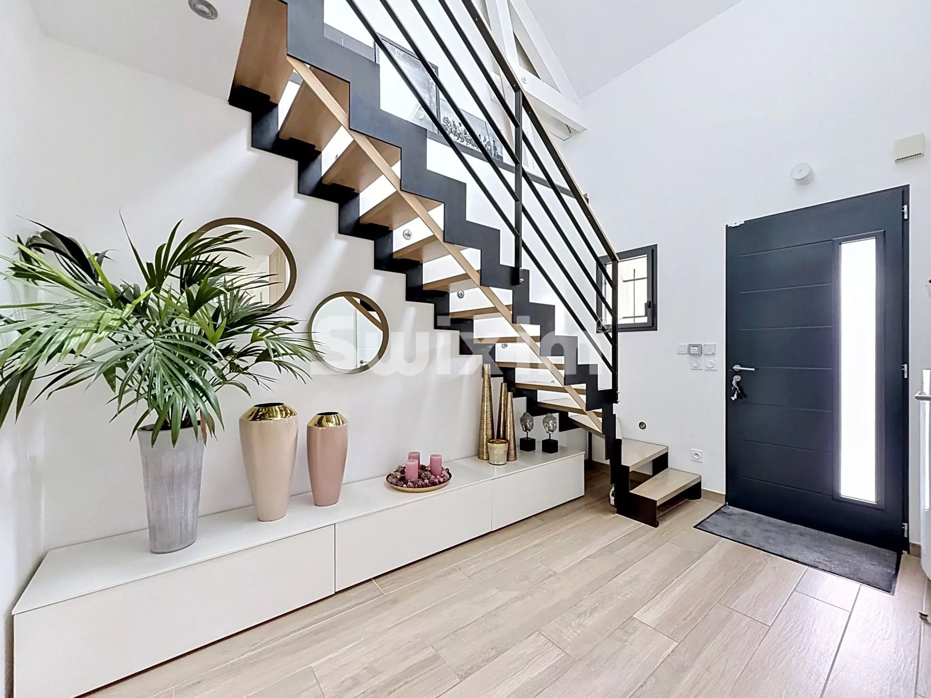 maison 7 Pièces en vente sur Saint-Genis-Pouilly (01630)