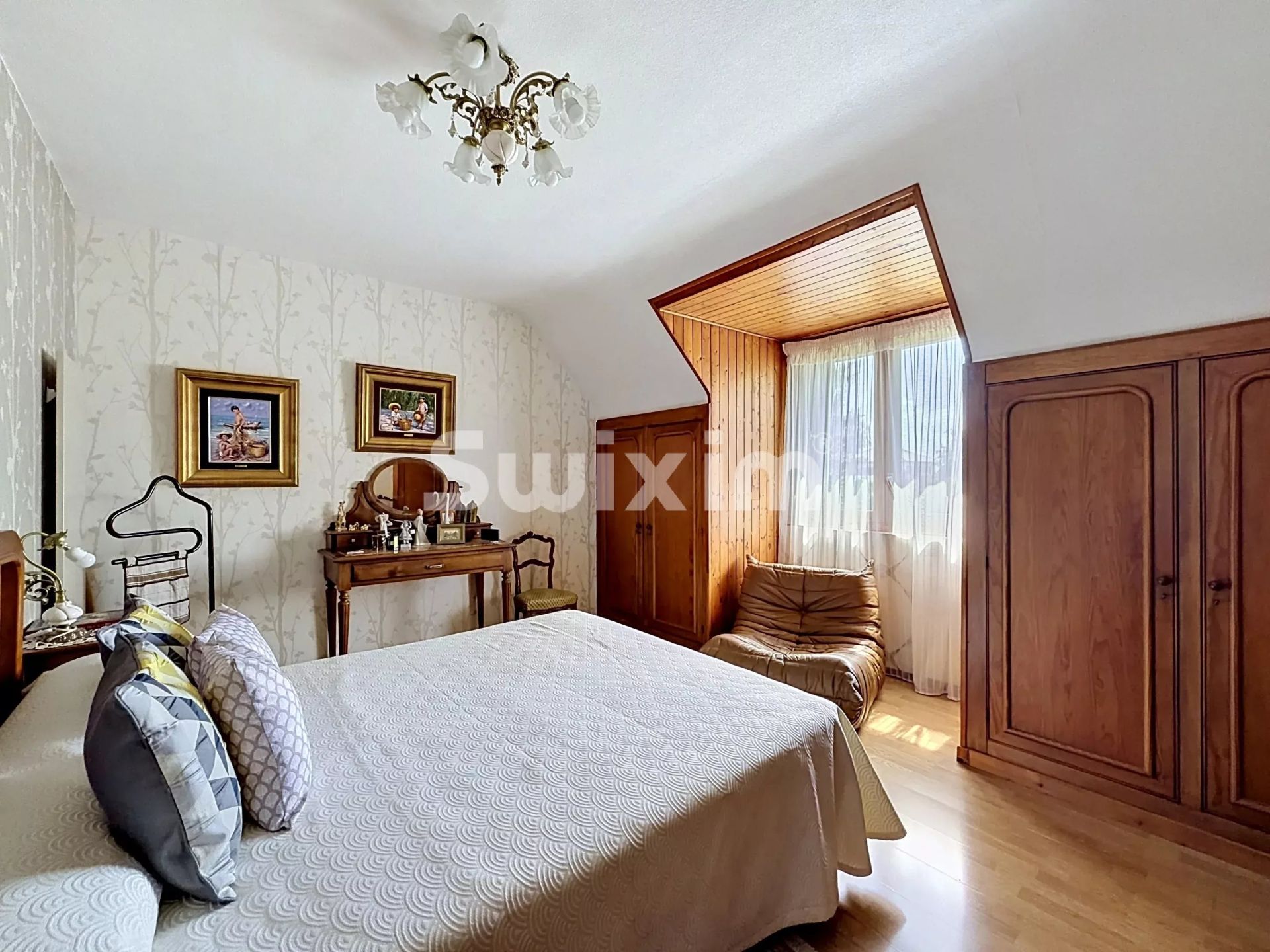 maison 9 Pièces en vente sur Prévessin-Moëns (01280)