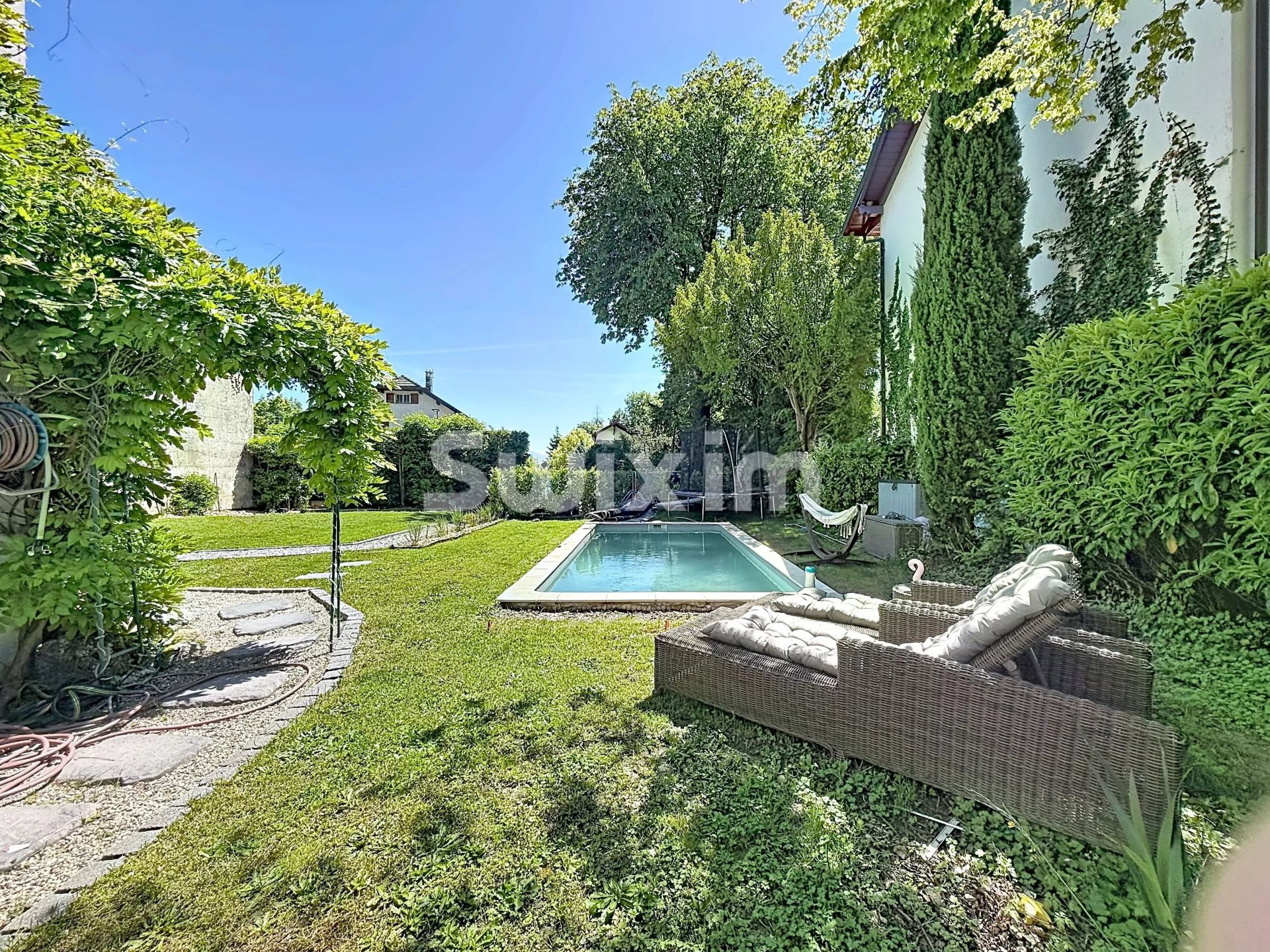 maison 10 Pièces en vente sur Divonne-les-Bains (01220)