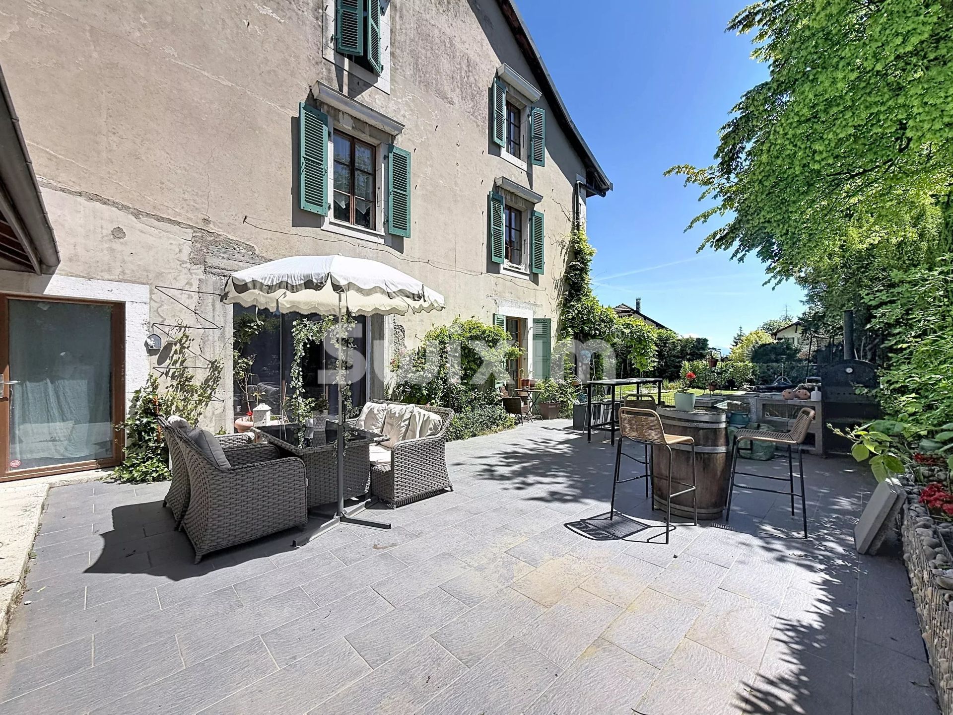 maison 10 Pièces en vente sur Divonne-les-Bains (01220)
