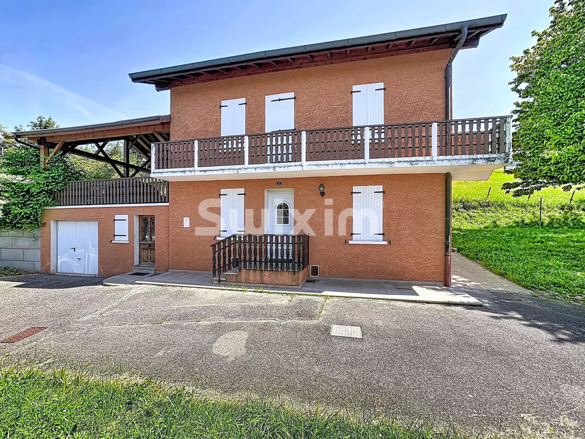 house 4 Rooms for sale on Valserhône (01200)