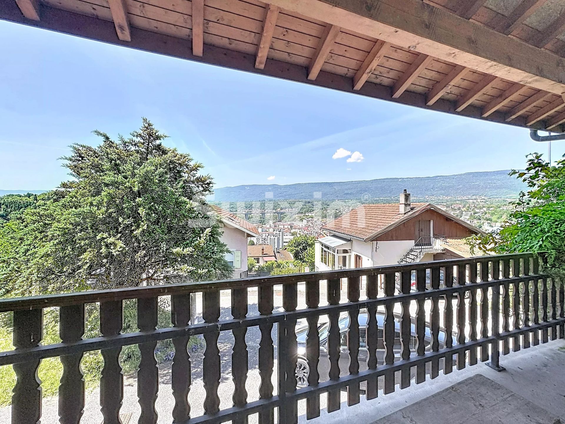 house 4 Rooms for sale on Valserhône (01200)