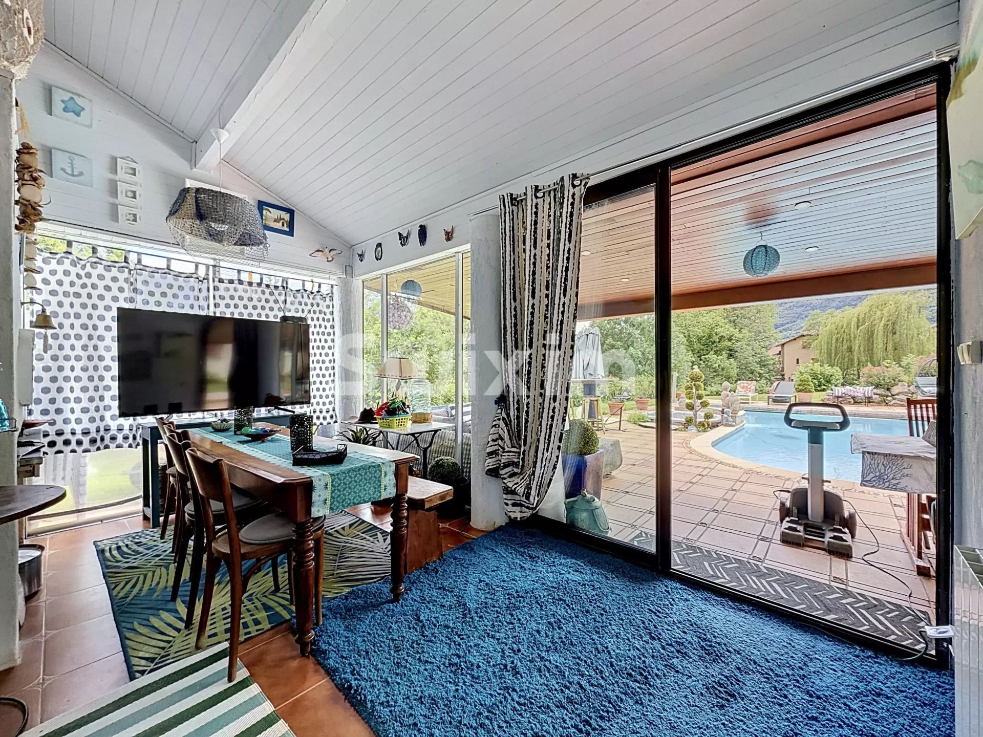 maison 6 Pièces en vente sur Farges (01550)