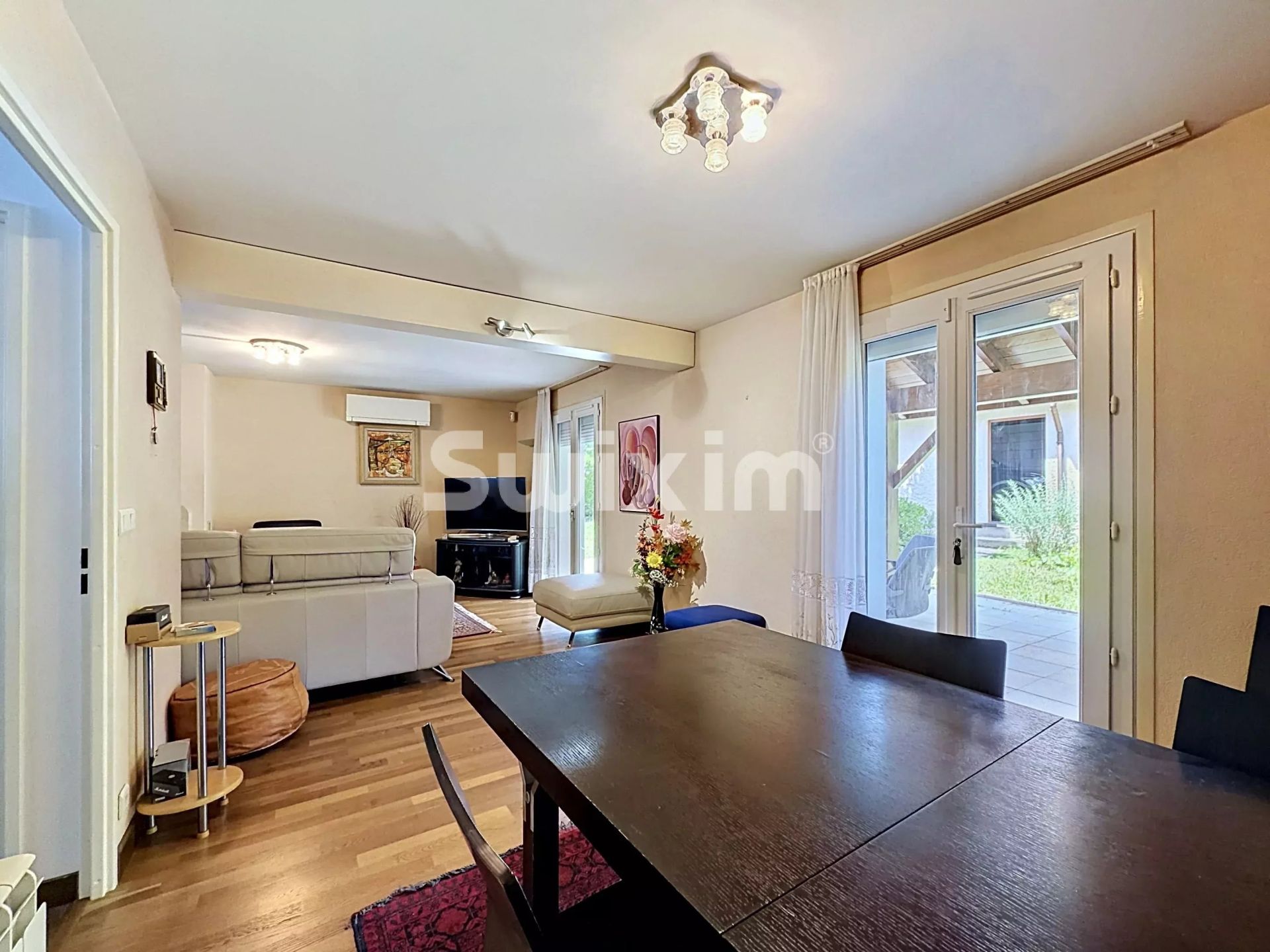 maison 6 Pièces en vente sur Échenevex (01170)