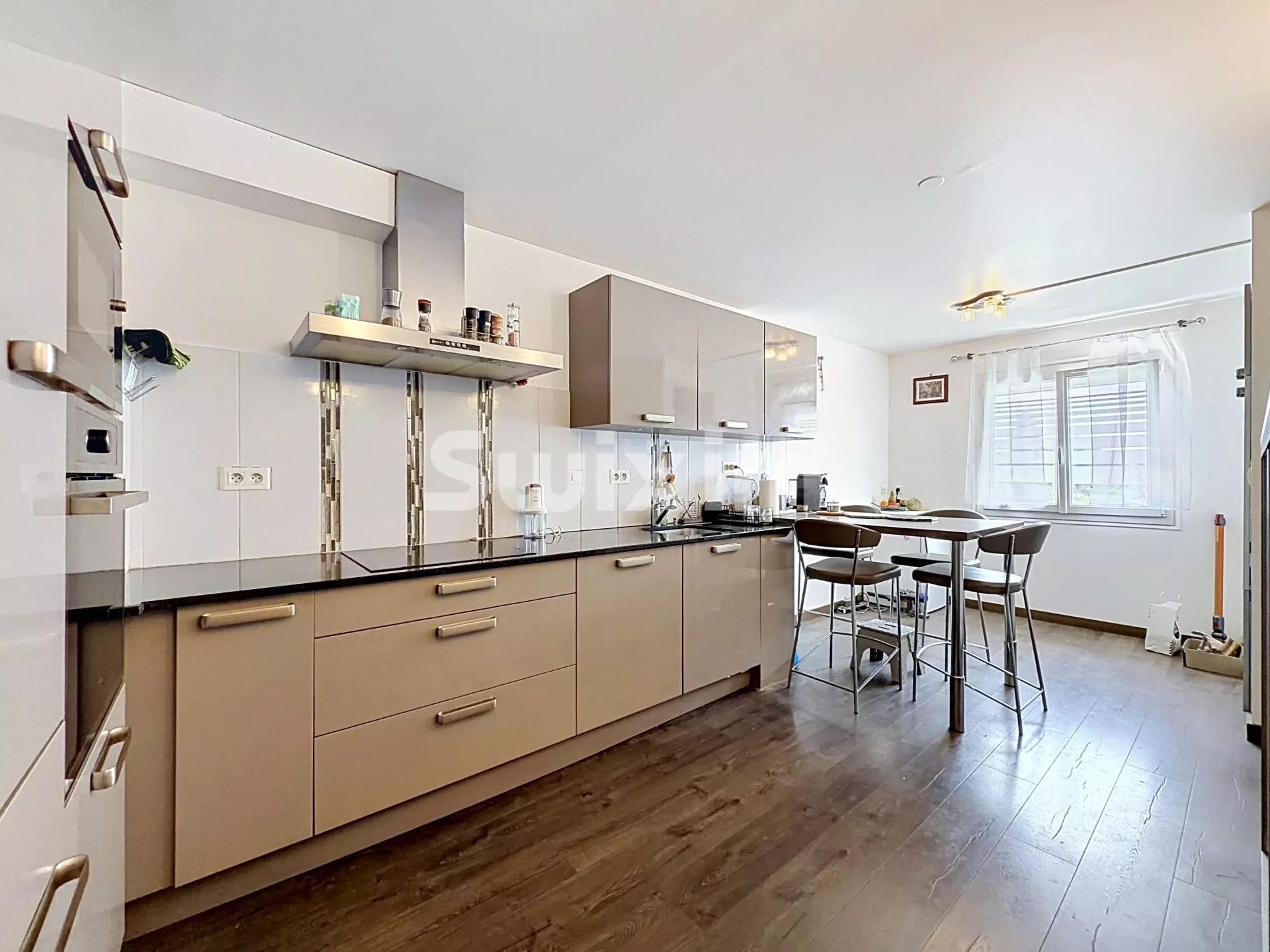 maison 6 Pièces en vente sur Échenevex (01170)
